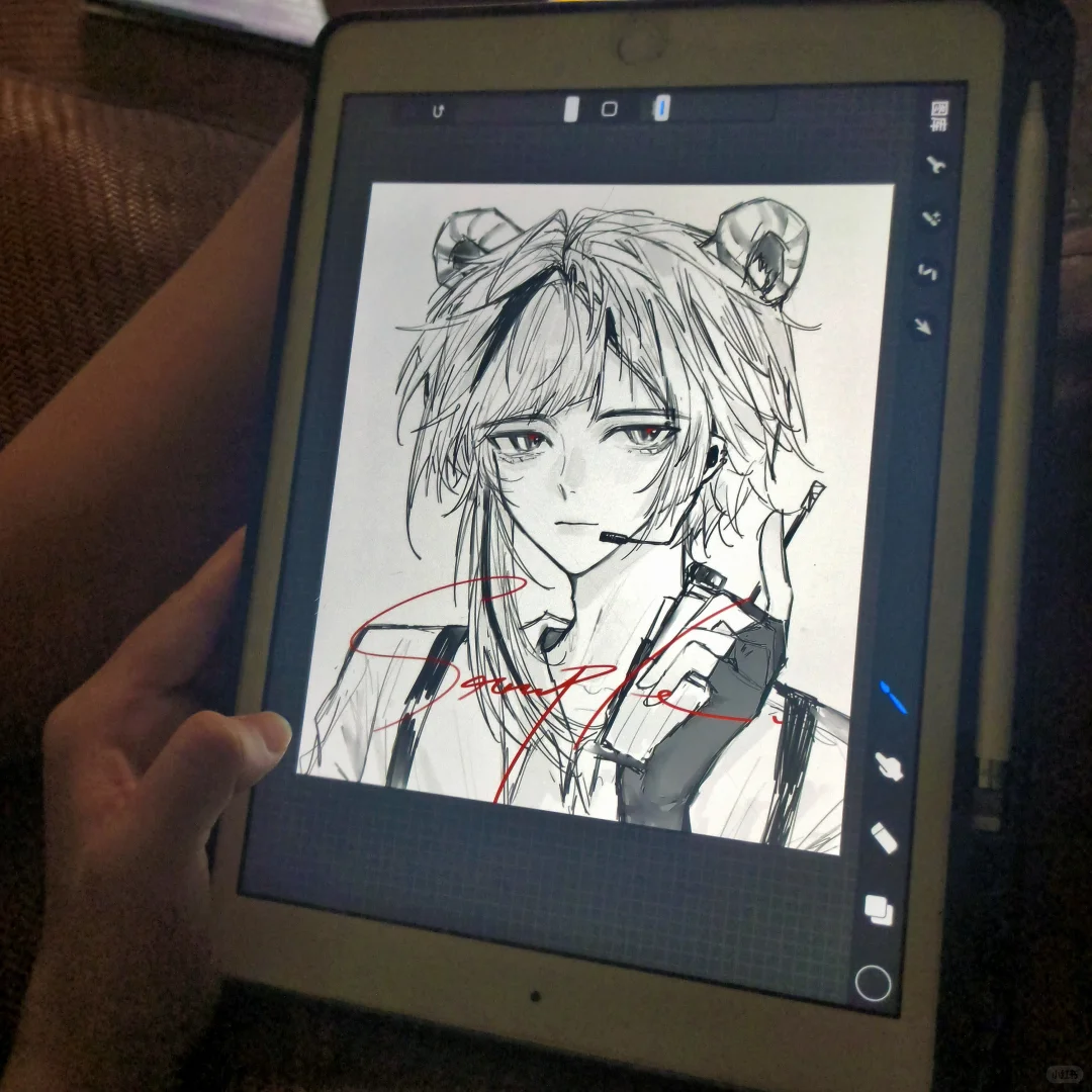 半夜手感爆发画了张很涩的墩墩……