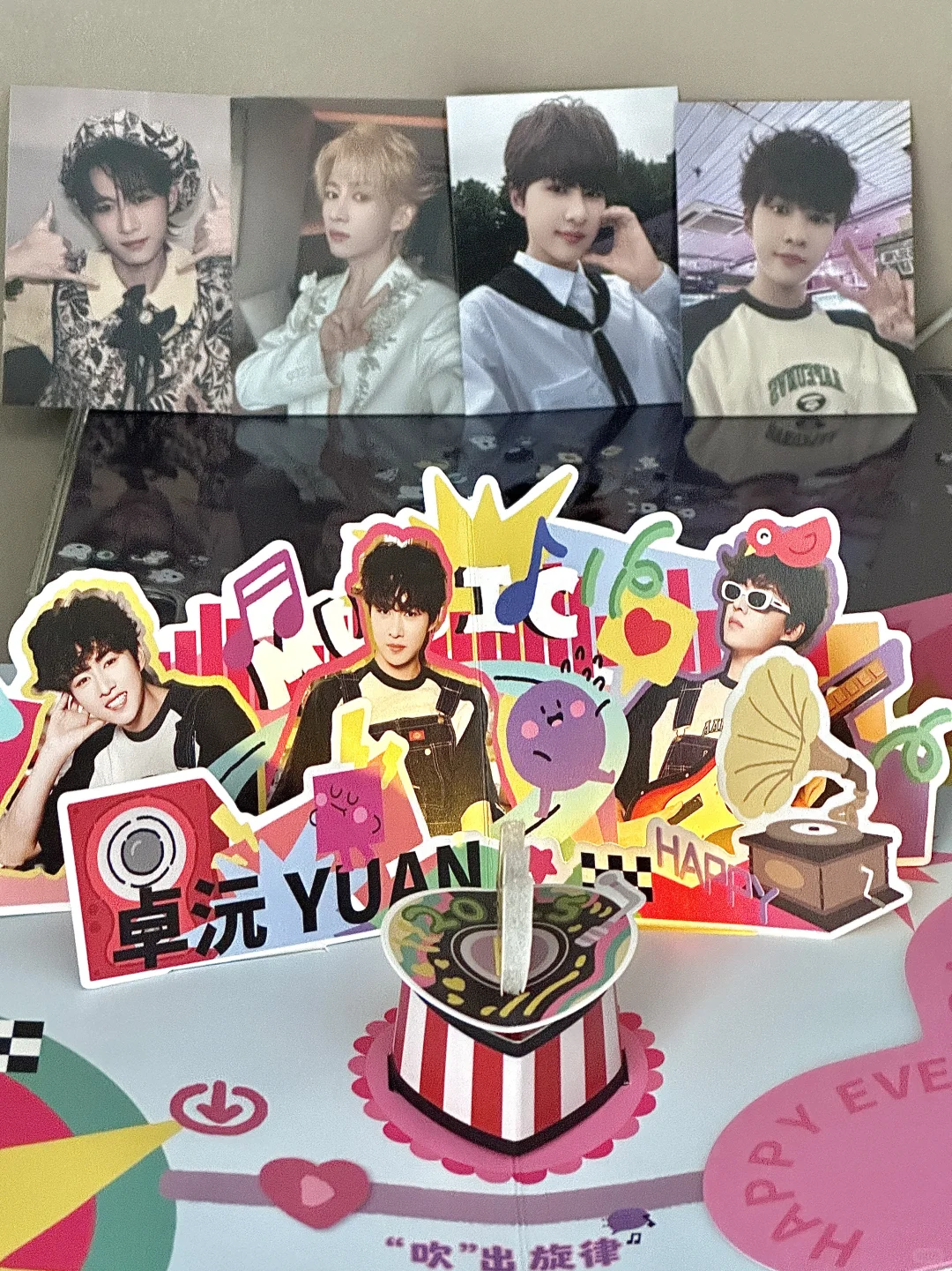 也没人说这写真集这么厚啊