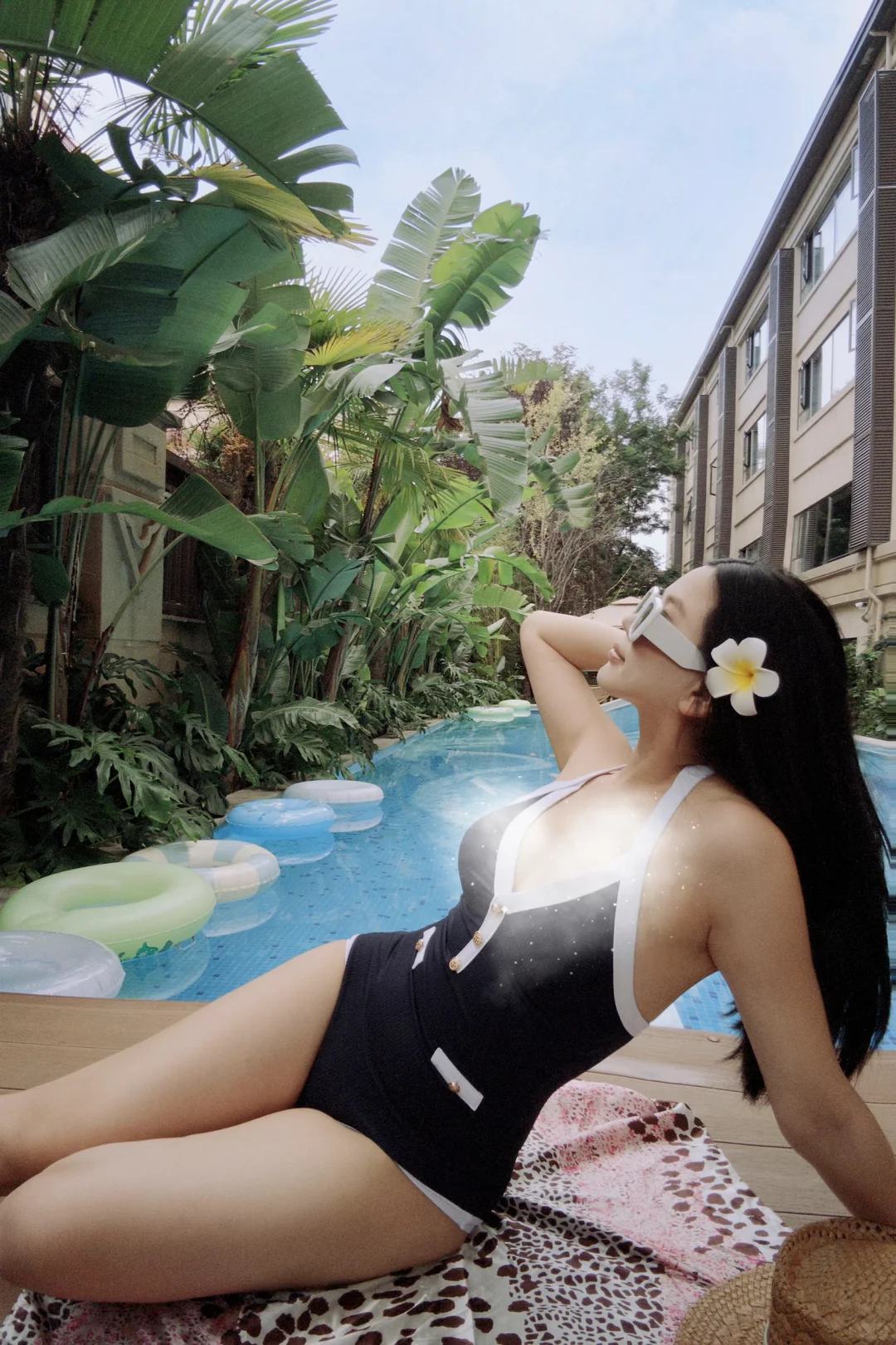 当小香风的撞色边遇上老钱