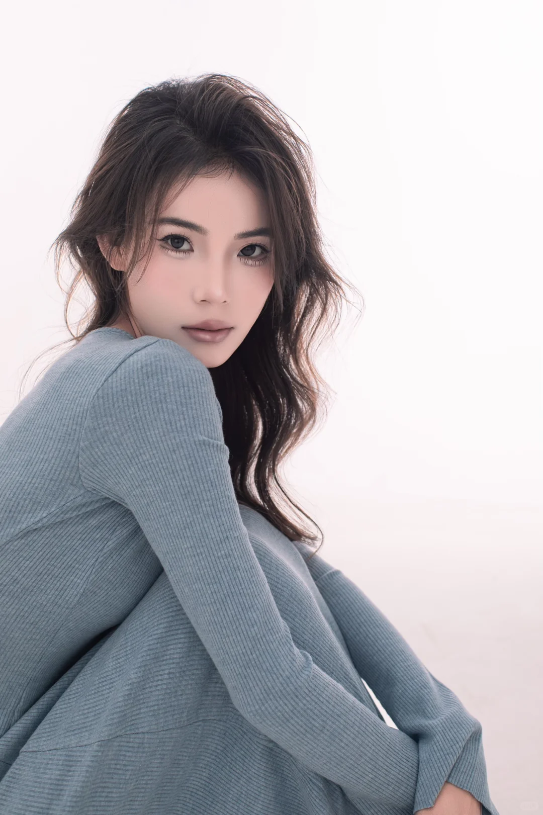 发丝会发光！韩杂封面级质感