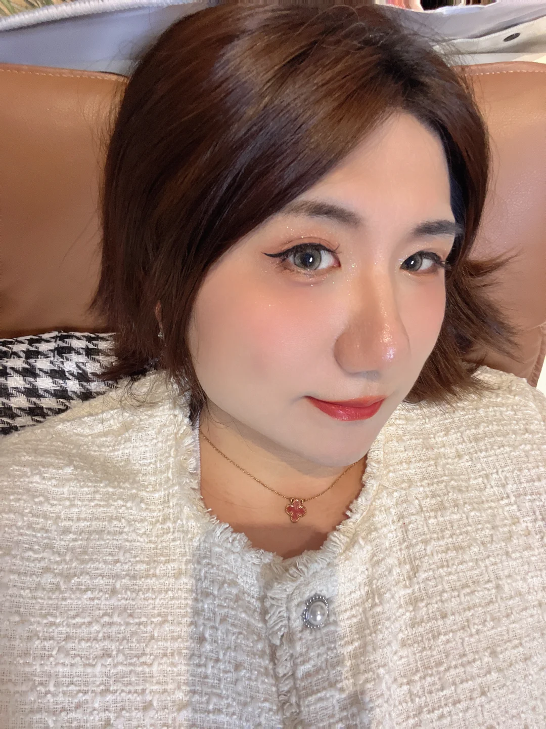 该轮到自己臭美了～