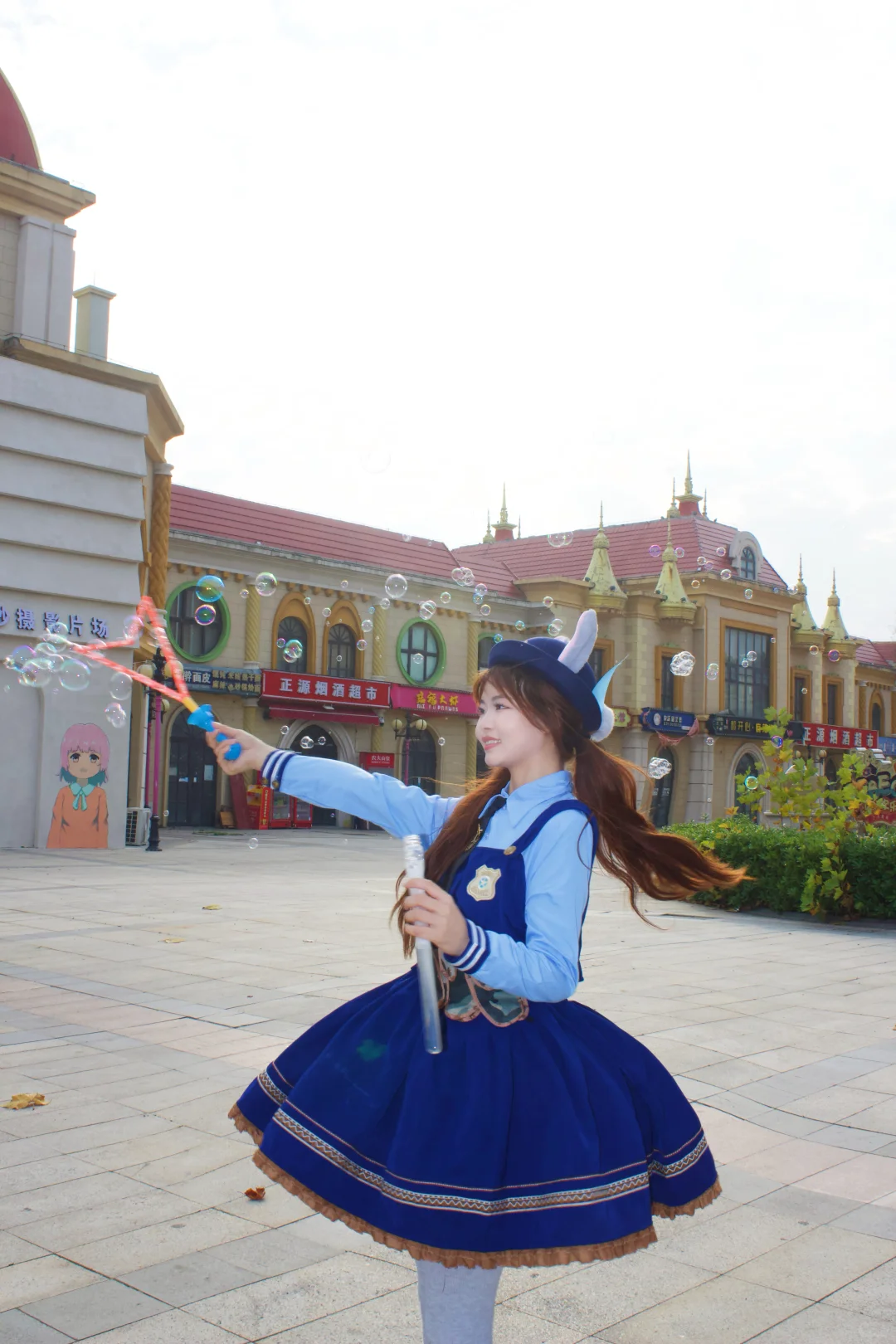 兔子警官朱迪拍照📸