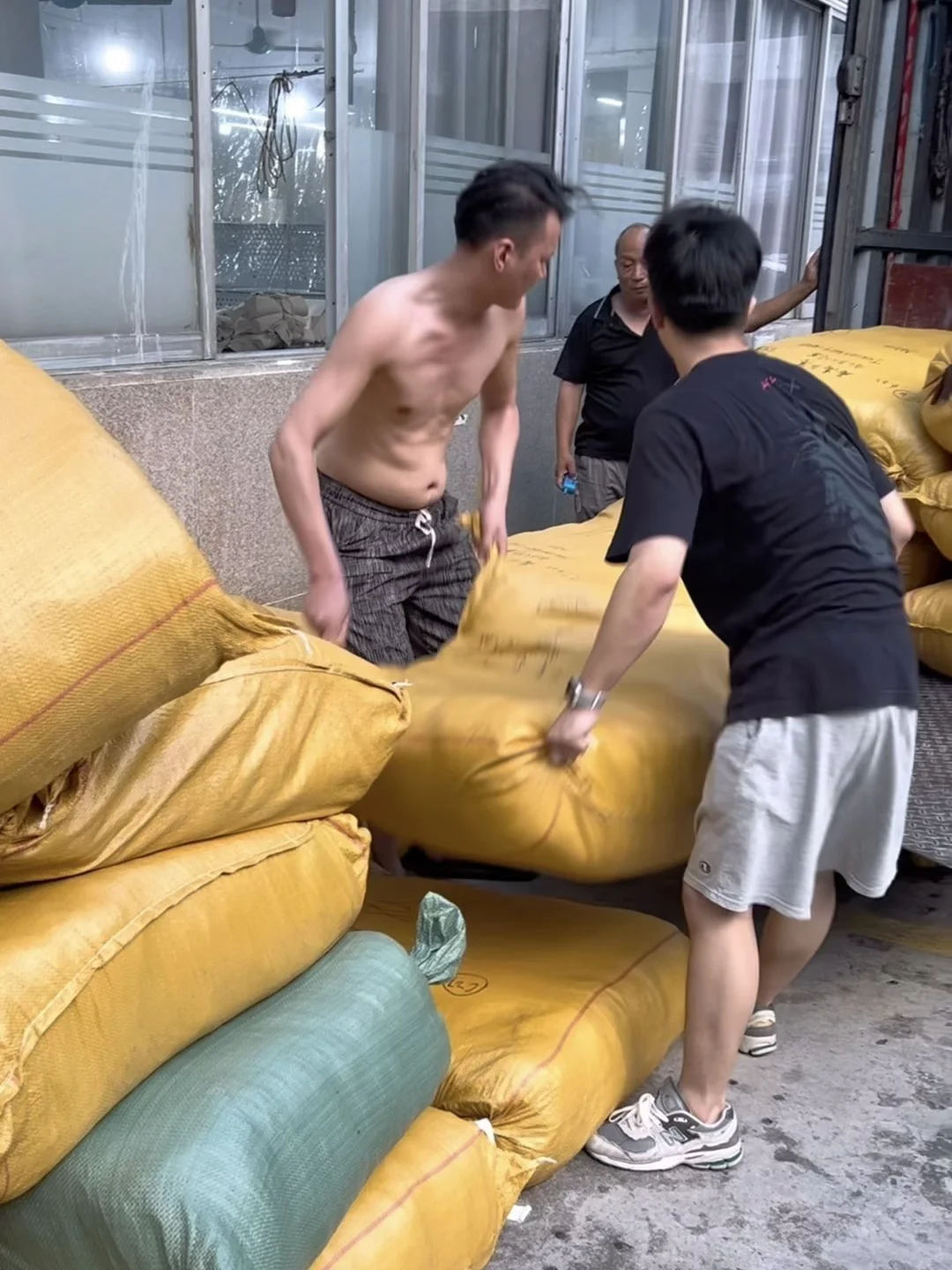 瑜伽服发货实拍！超工认证，支持小单快返