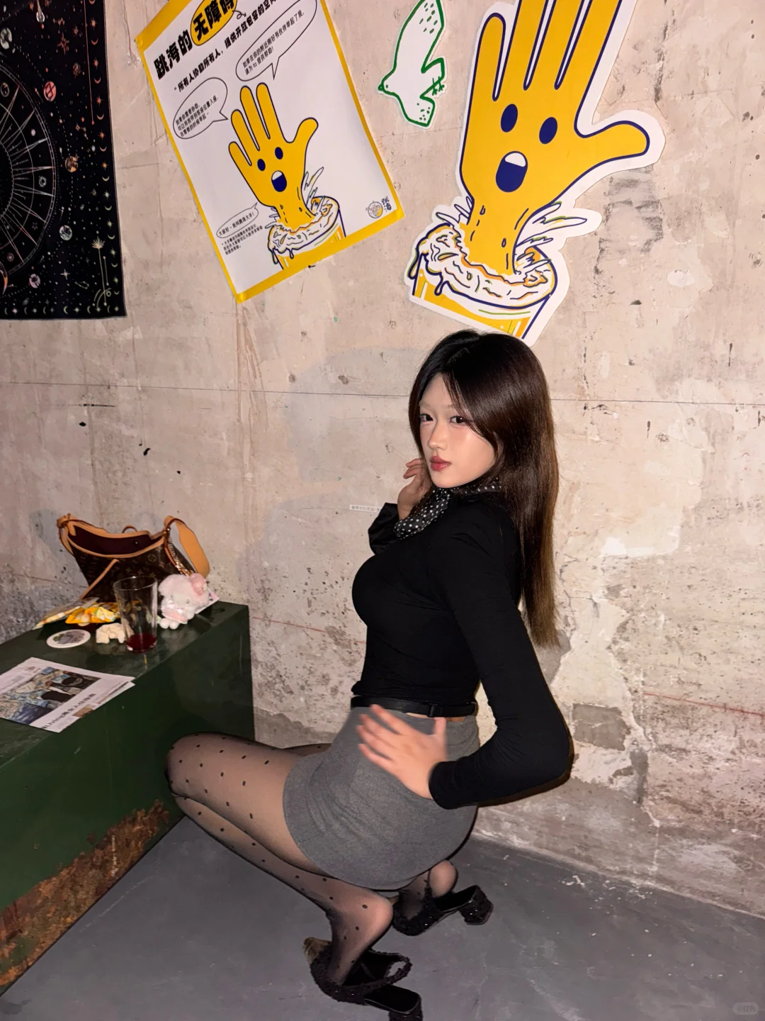 波点黑丝吗 手拿把掐