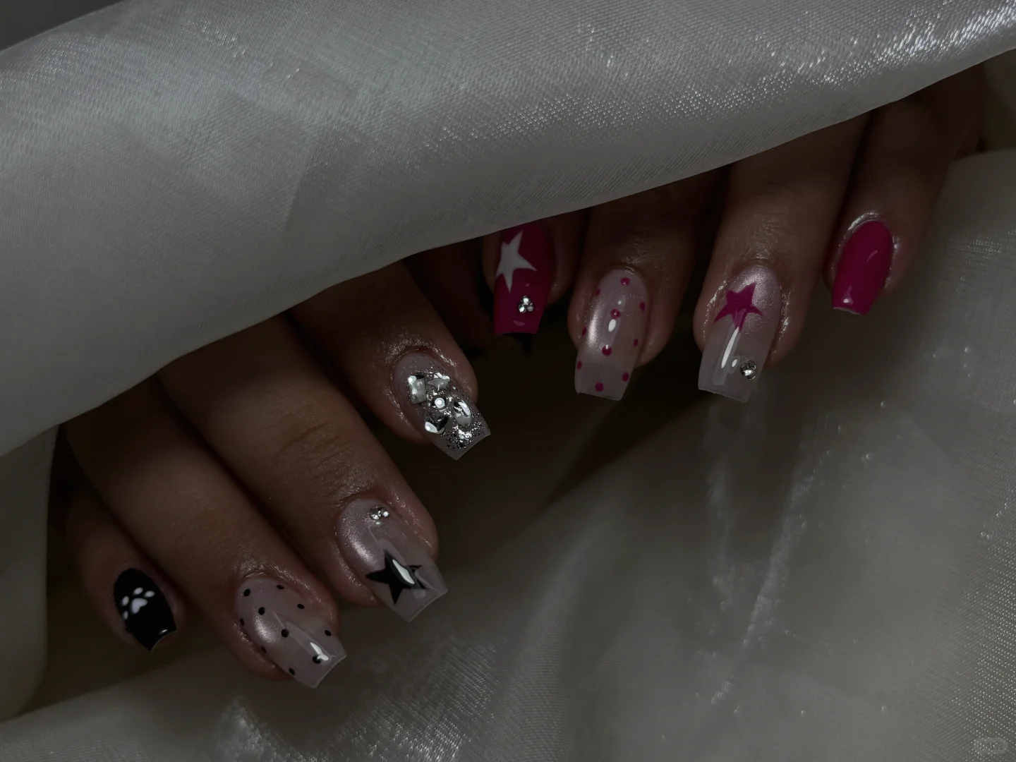 酷酷的美甲、辣妹专属、黑色法式、高级秋冬氛围感