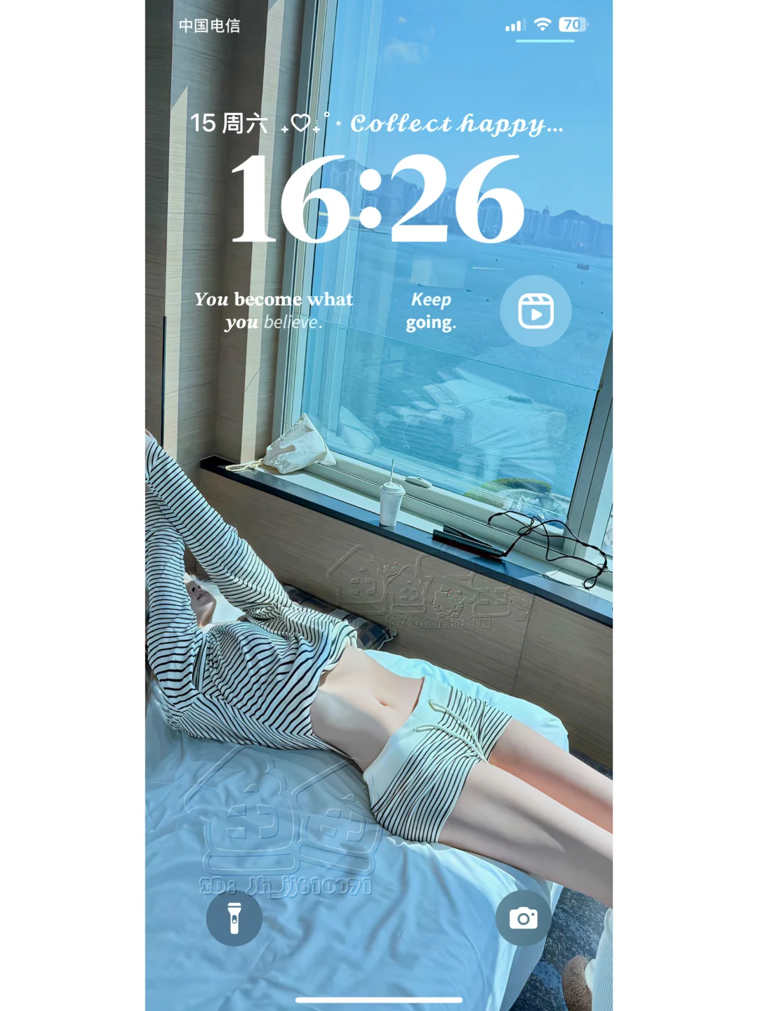 这才是美女该有的壁纸！