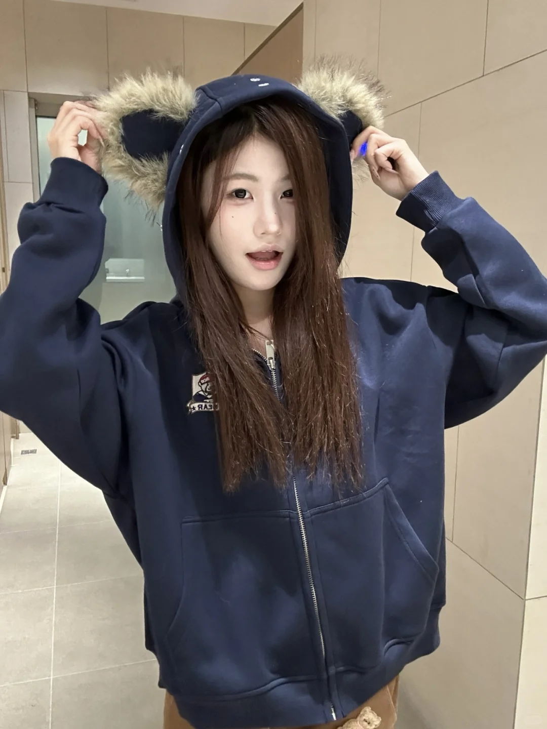 毛茸茸的超有氛围感的外套