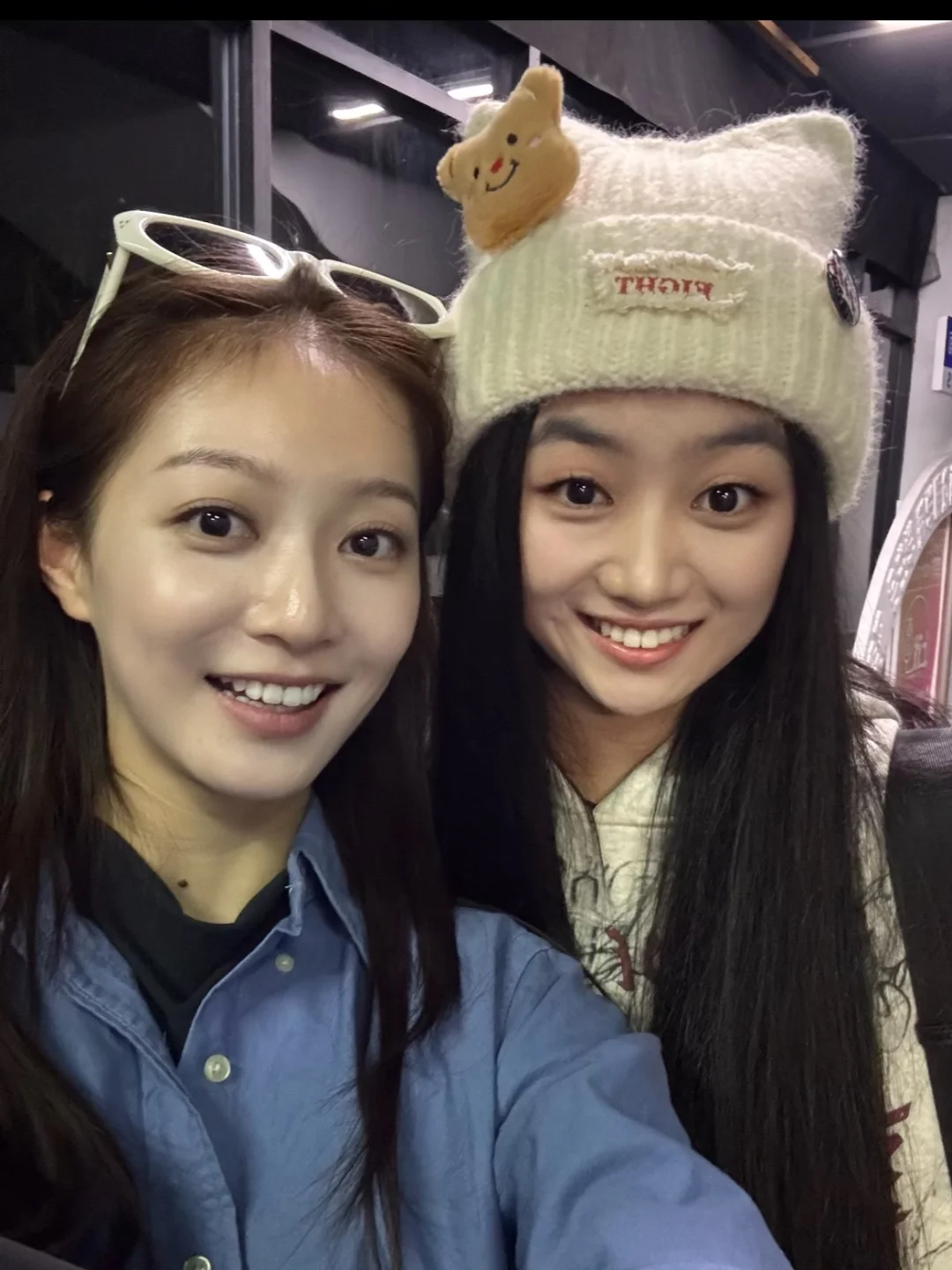 发现明星脸都是，前置镜头，没有后置好看！