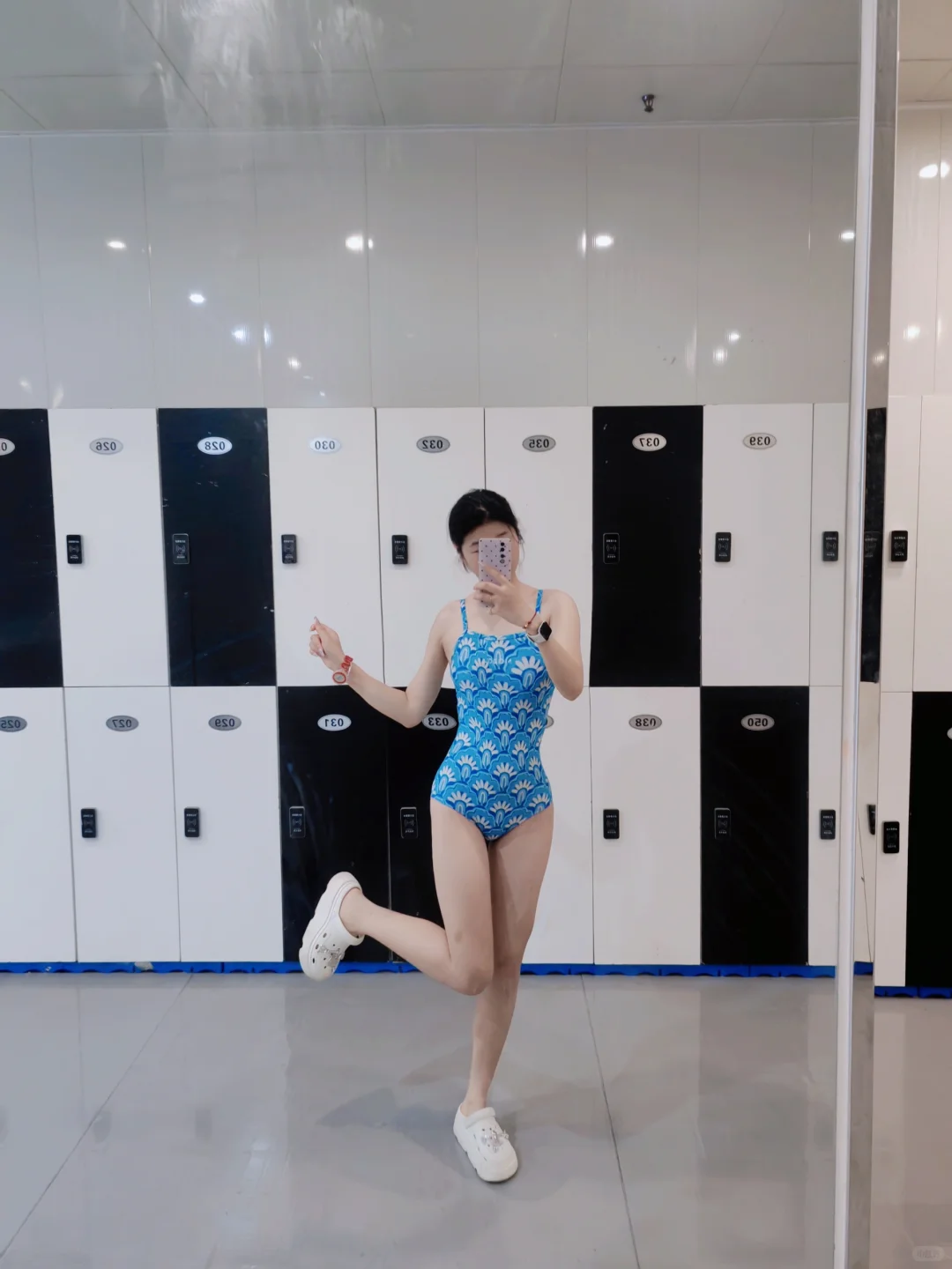 被自己美到（bushi）