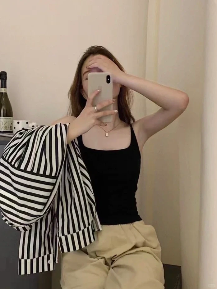 这件平价的春日吊带背心，我真的爱惨了！！