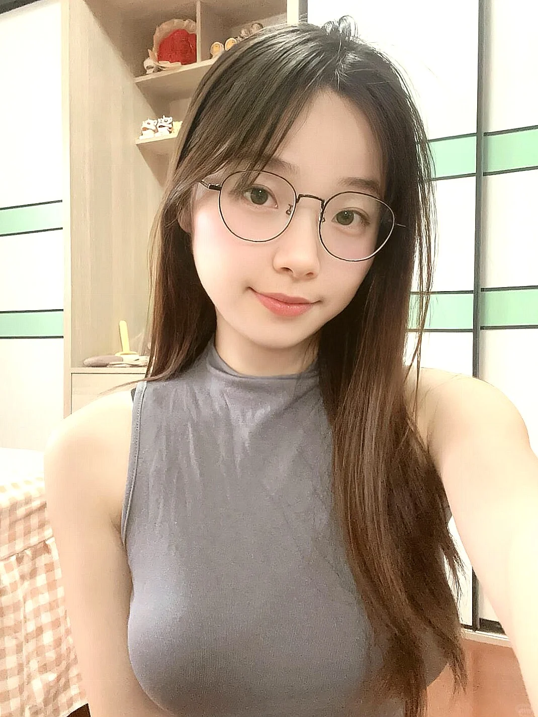 紧身包臀裙，让身材曲线美到尖叫😍