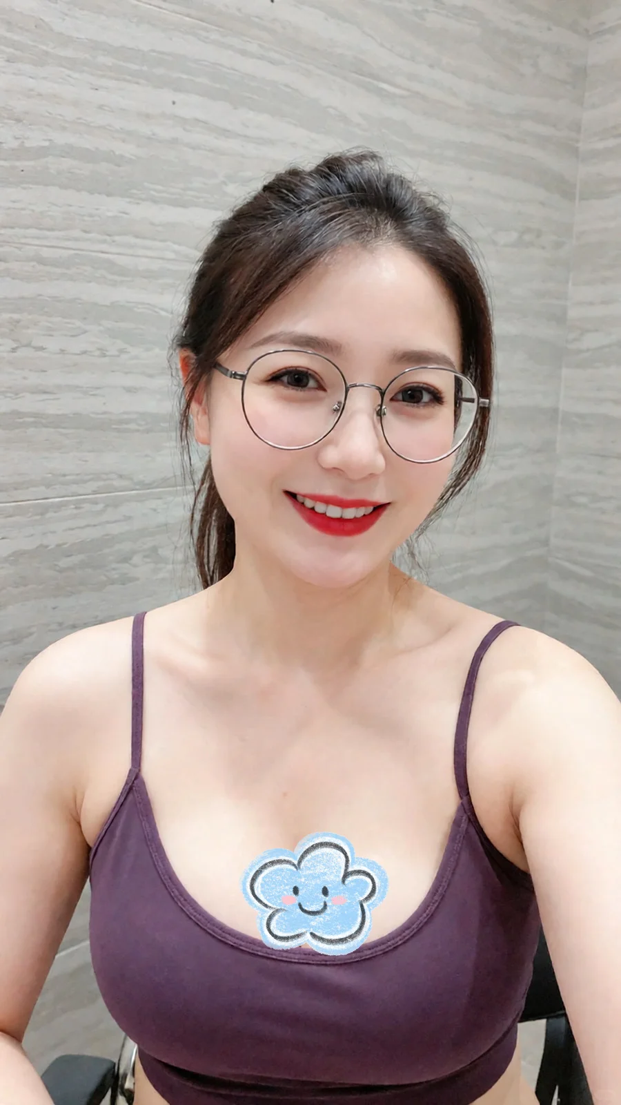 被问爆💥 粉色吊带纯欲感拿捏住啦