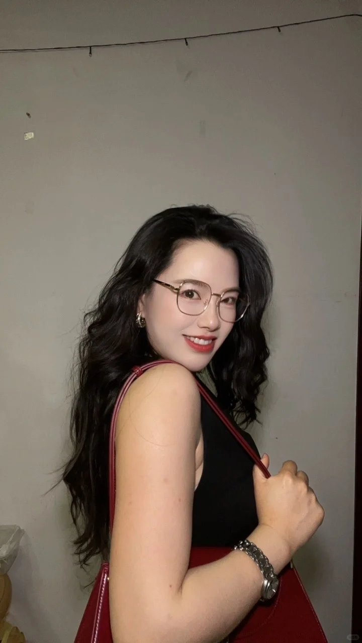 30+微胖少妇，温柔气质女人、