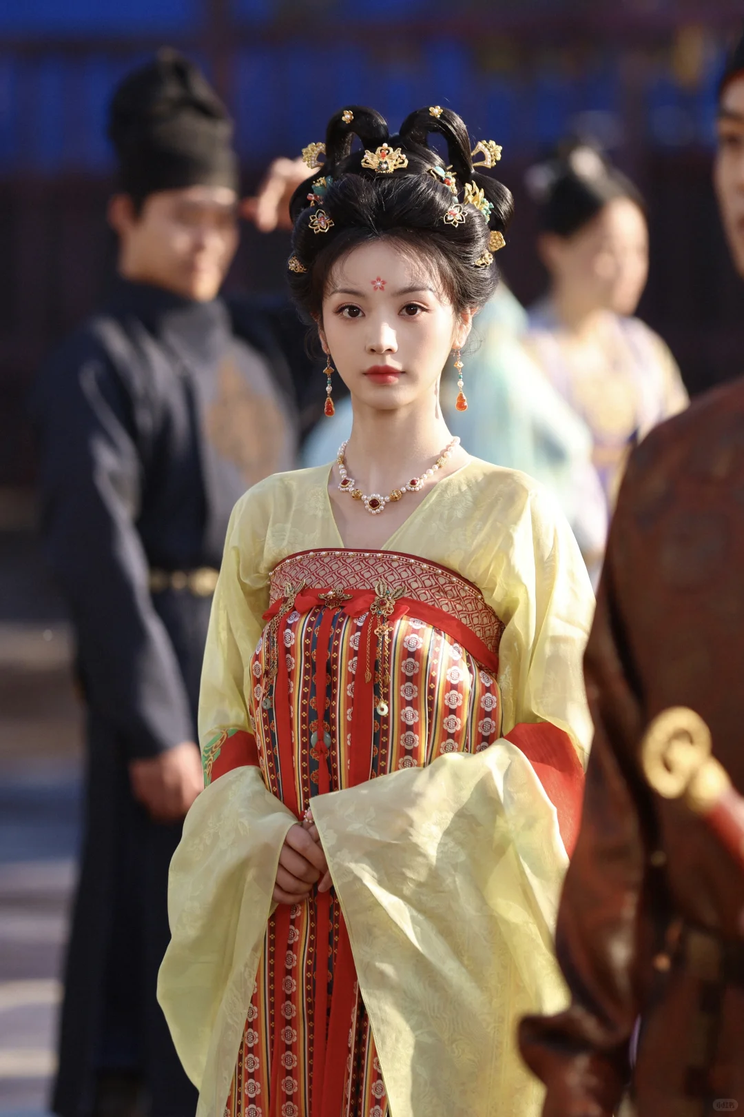 古装剧封神时刻✨女明星齐胸襦裙造型yyds