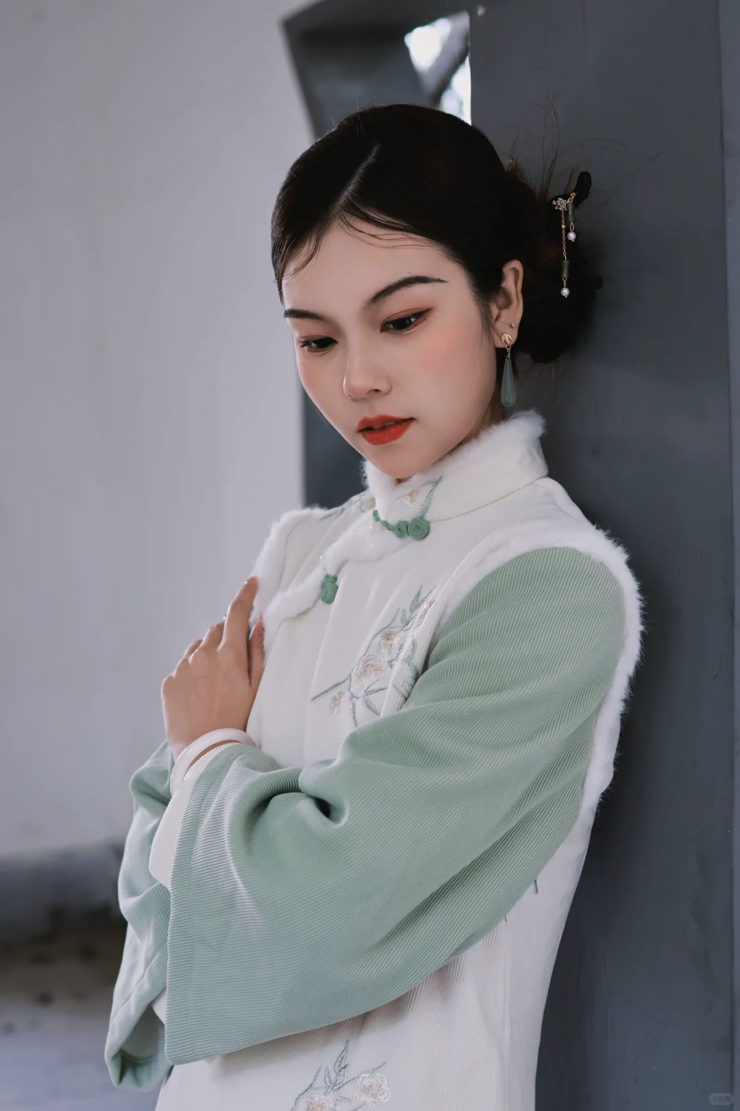 爱惨了我的旗袍外景🤍💚