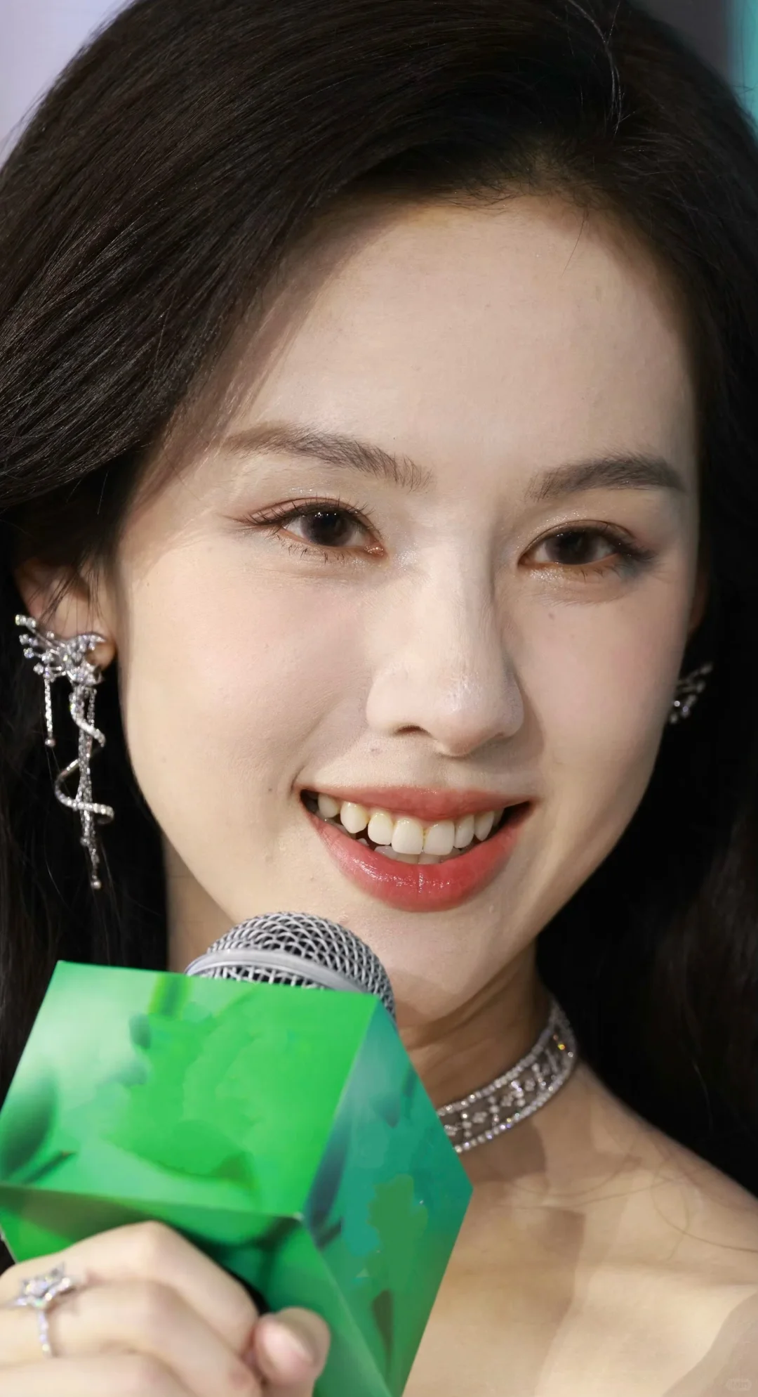 陈都灵 清冷破碎感甜妹 美