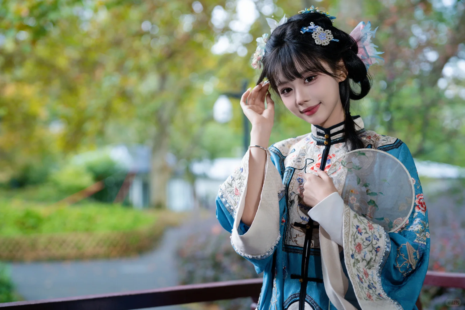 亭中惊鸿｜这才是晚清美人的正确打开方式