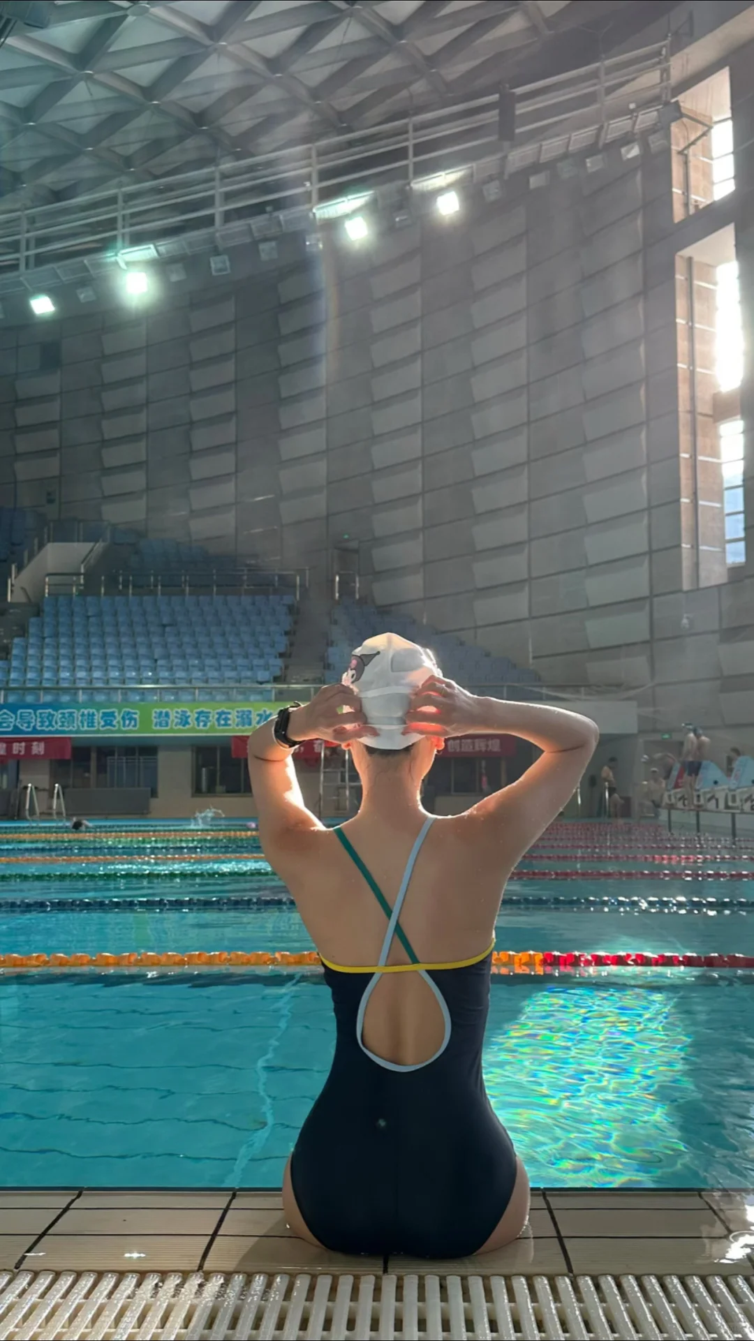 希望游泳可以让我变得越来越自信