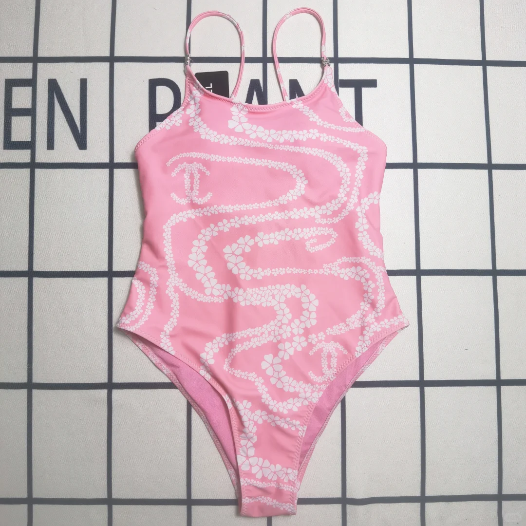 泳衣分享｜性感与优雅并存