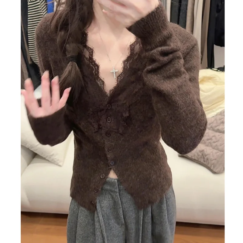 秋冬必入🔥V领蕾丝毛衣开衫｜修身显瘦