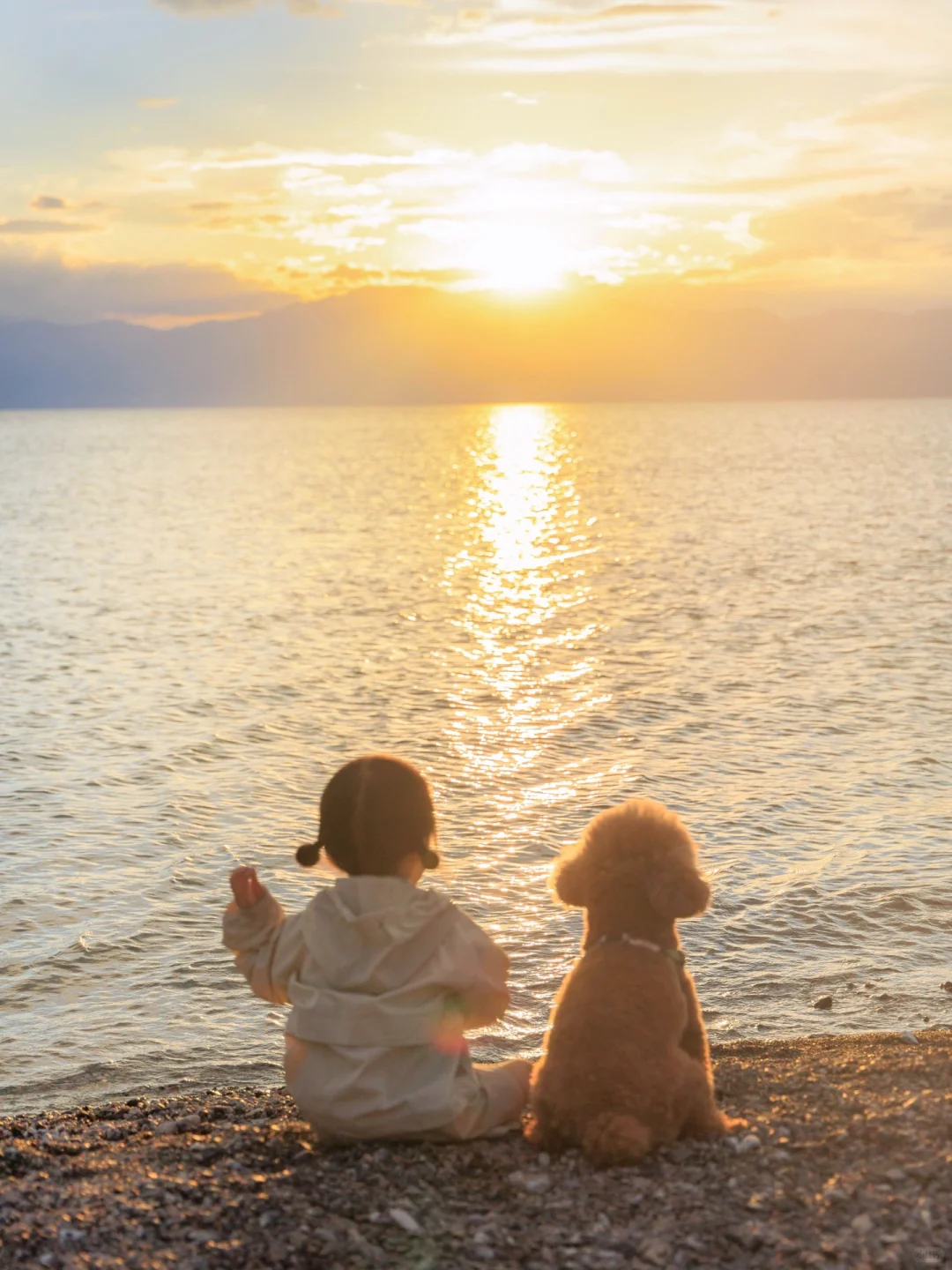 我们一起 看了那么那么多次日落🌅