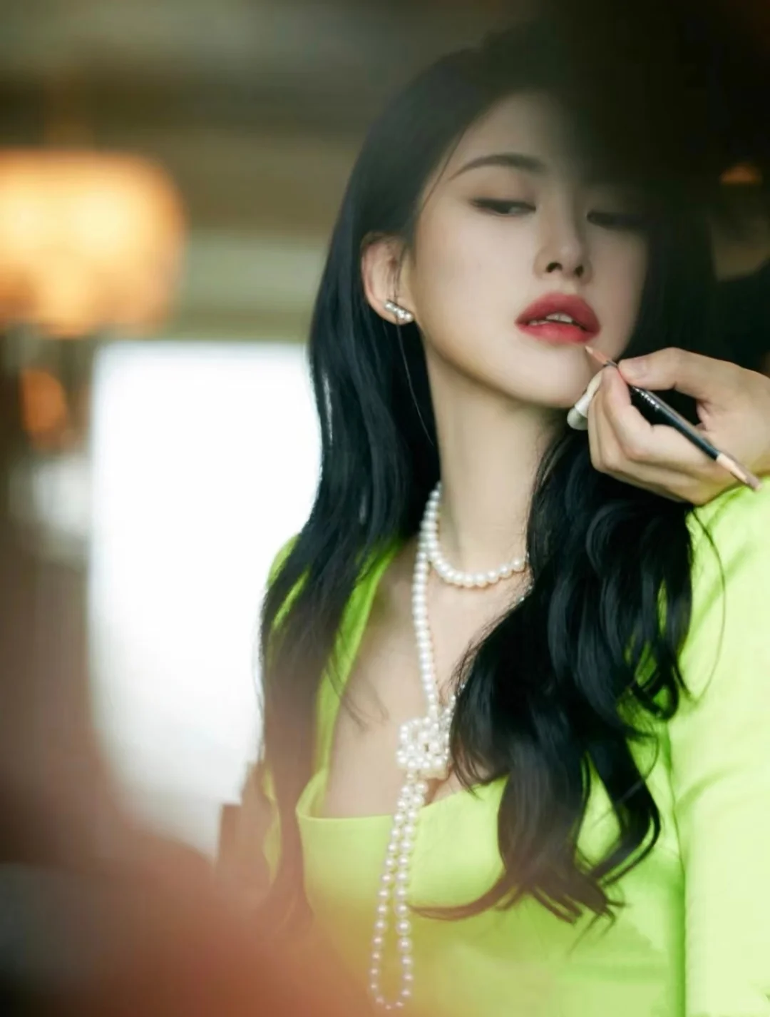 朱珠！就喜欢她这浓郁热烈的美！