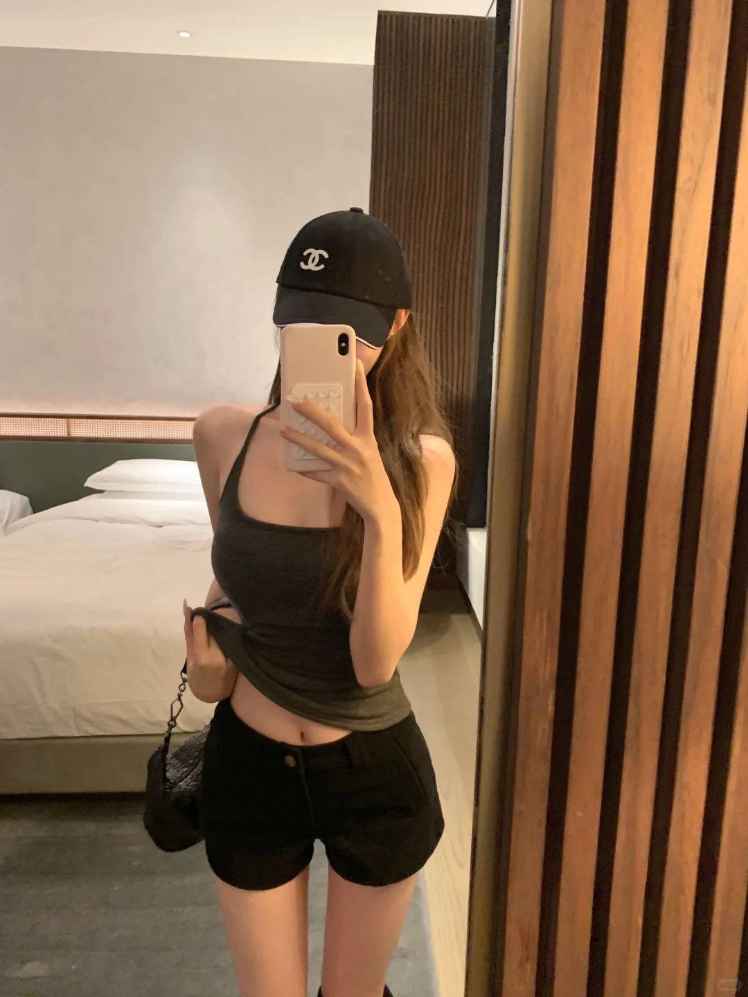 冬日绝绝美吊带背心内搭