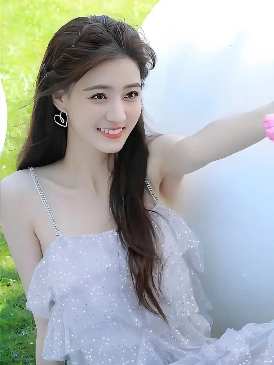 明艳系女神的颜值暴击