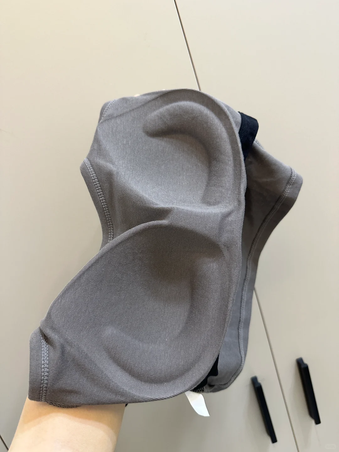 夏季辣妹穿搭小吊带！自带的胸垫舒服到我了