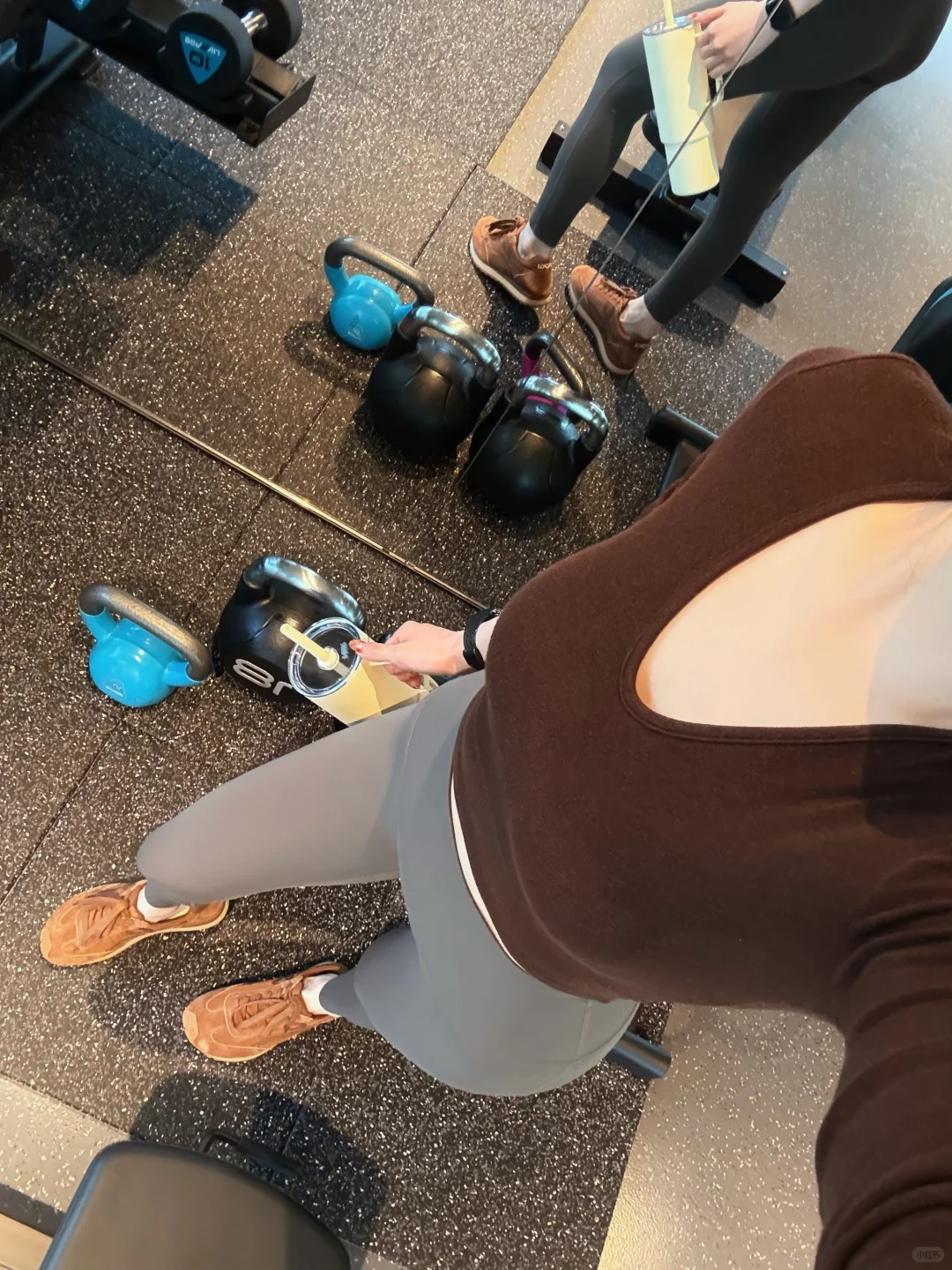 要不断的 反复的 爱上了不起的自己