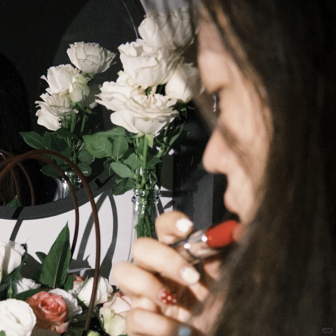 拍到了氛围感美女