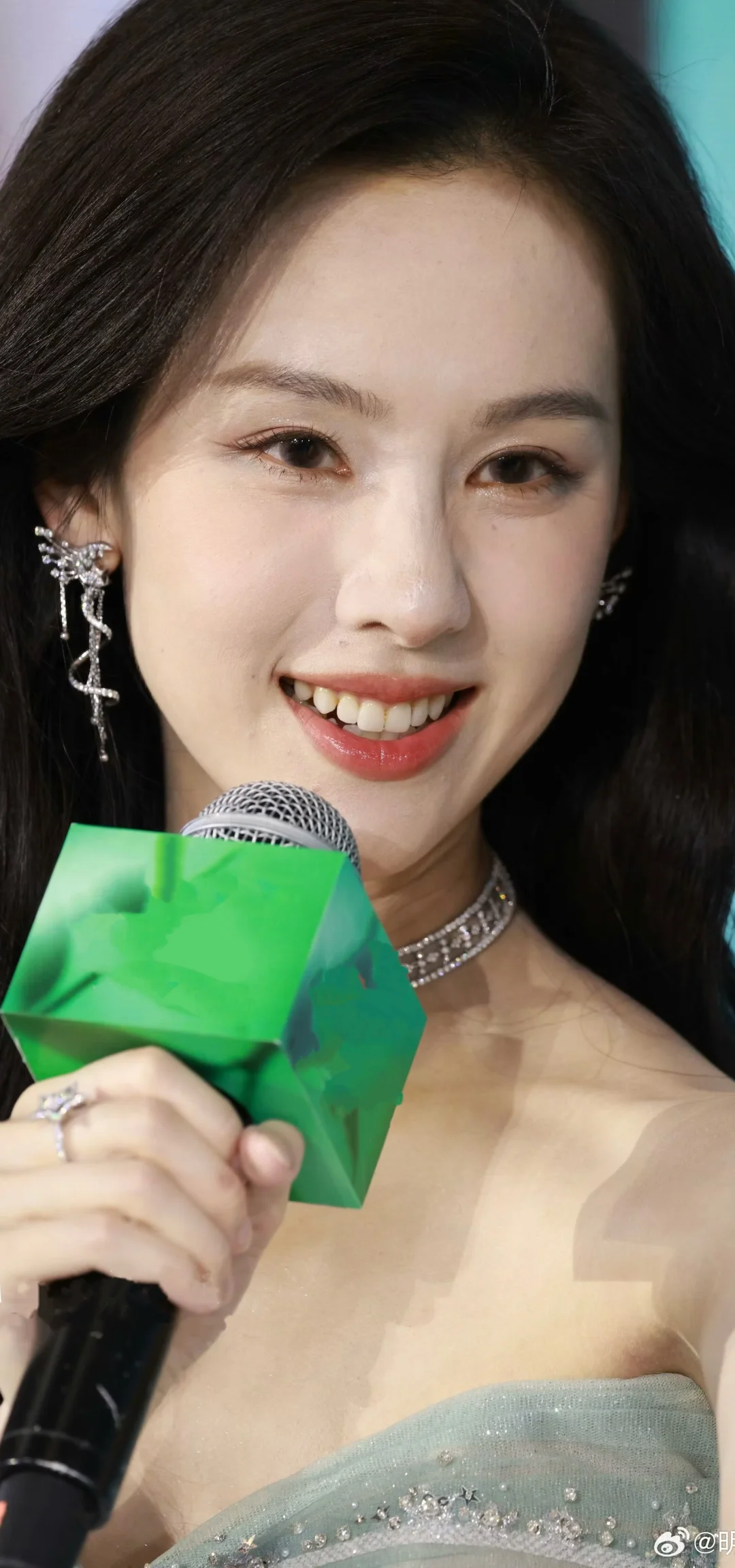 陈都灵 清冷破碎感甜妹 美