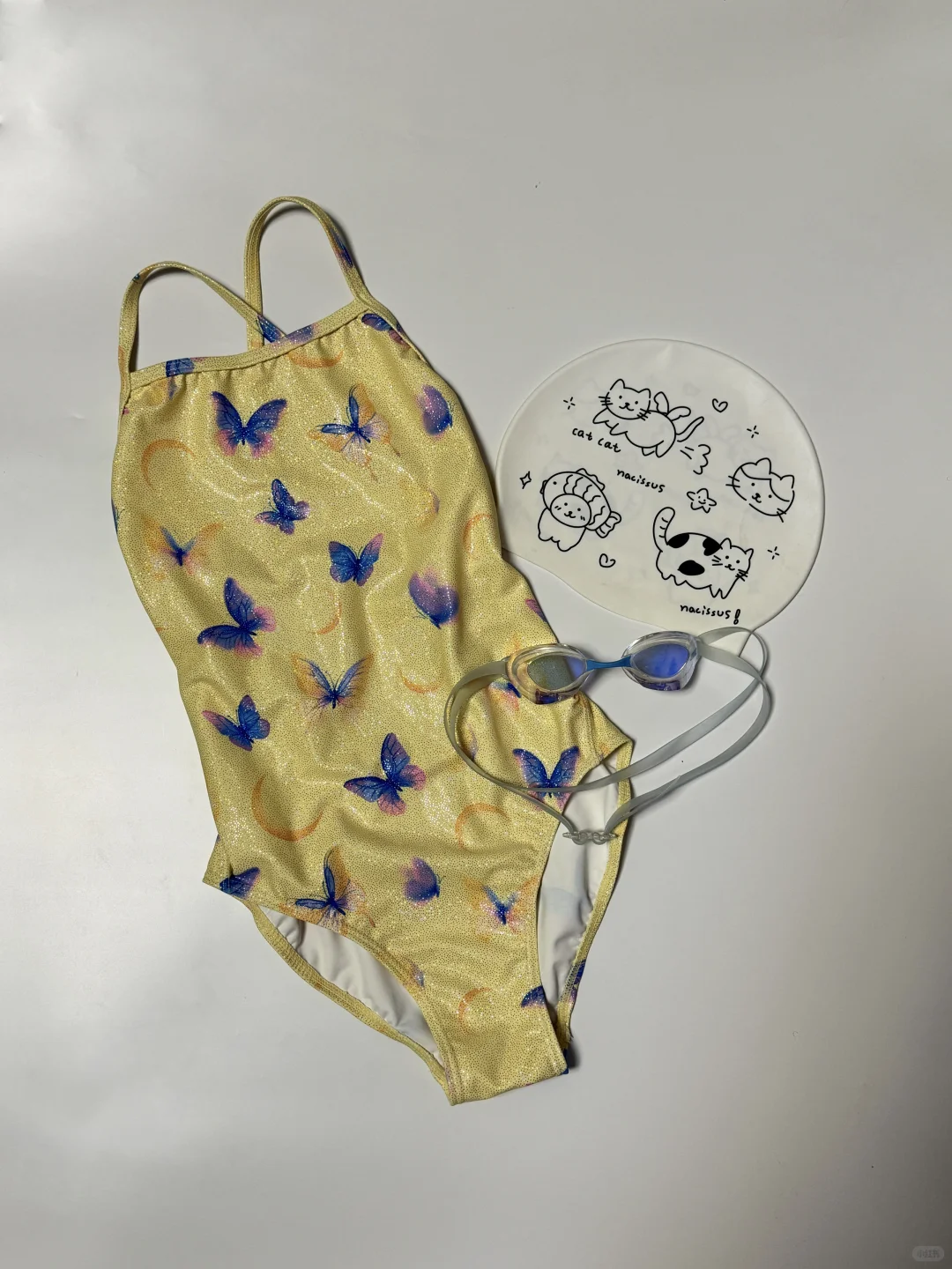 谁穿谁好看的泳衣