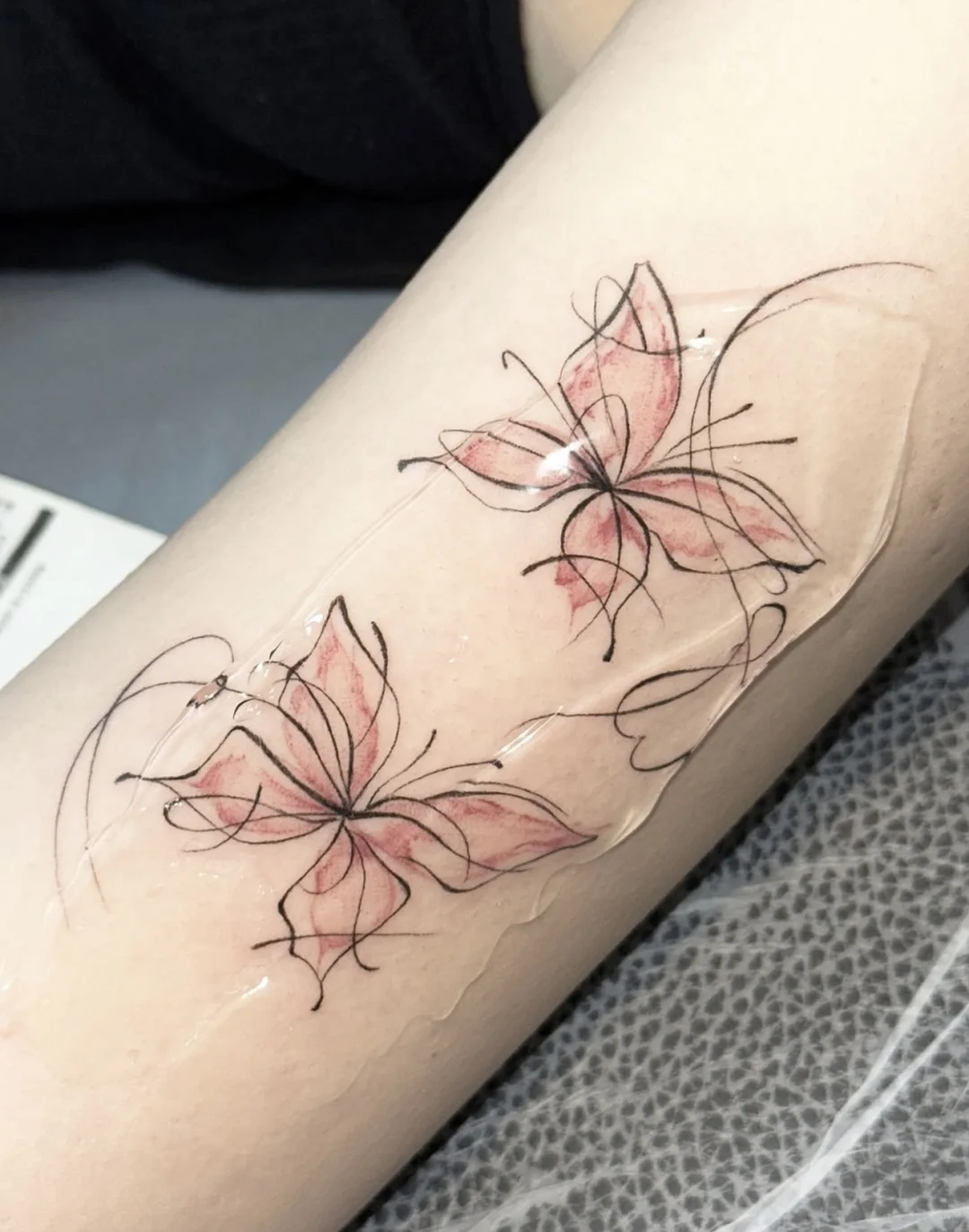 蝴蝶｜线条纹身