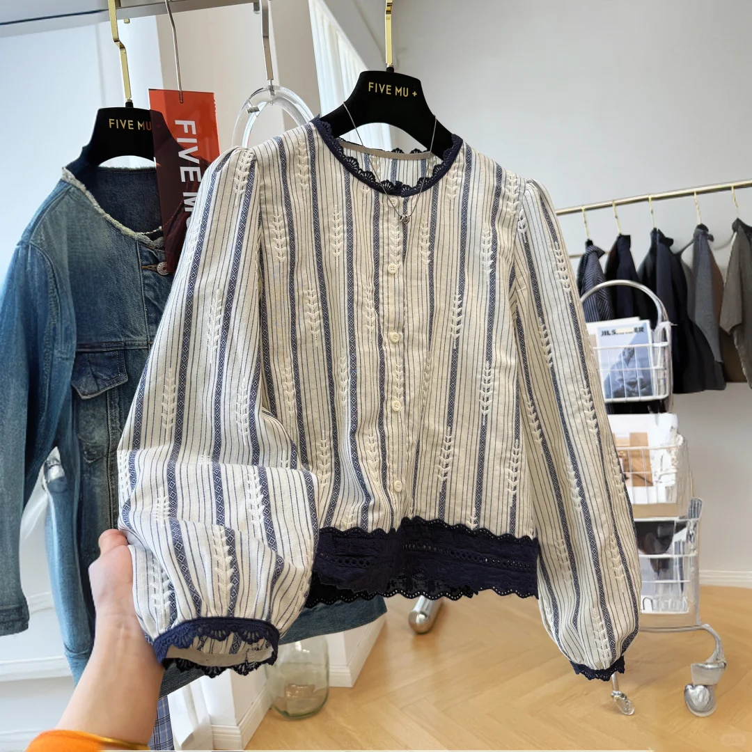 🖤遮肉显白！短款蕾丝衬衫来啦