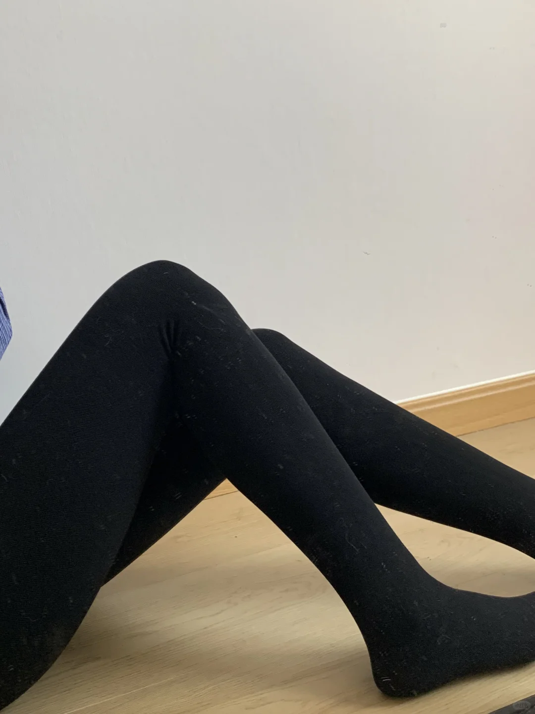 秋冬就喜欢穿这种黑色连裤袜！