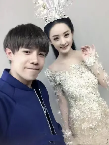 早期简直就是青春女大 ！！