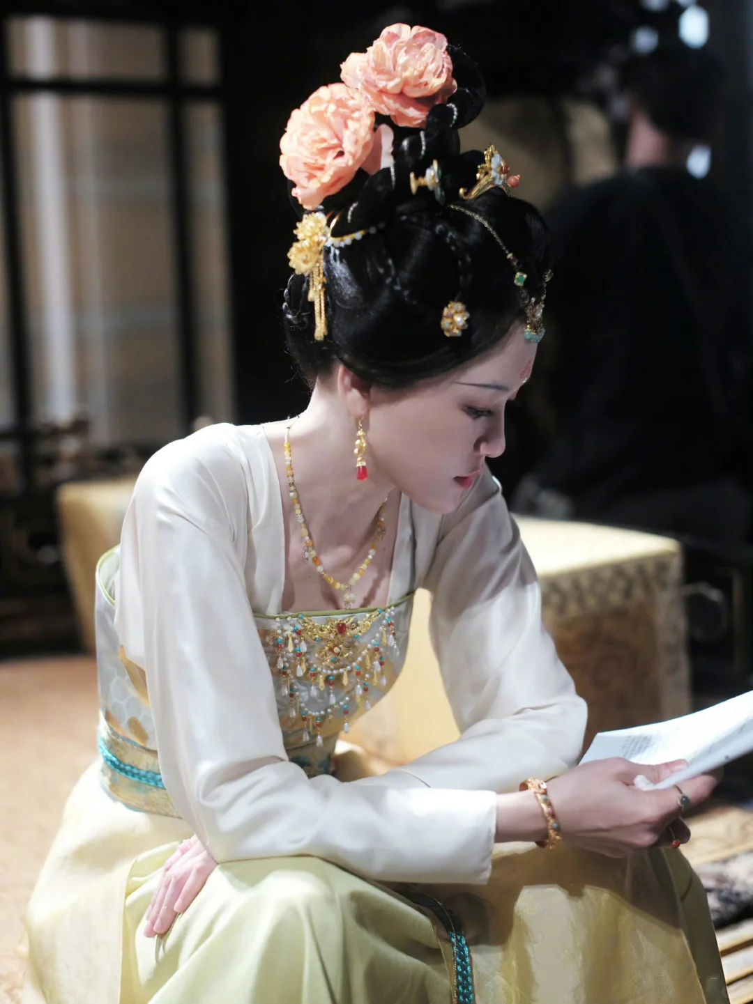 陈乔恩古装造型封神！这组图我刷了10遍