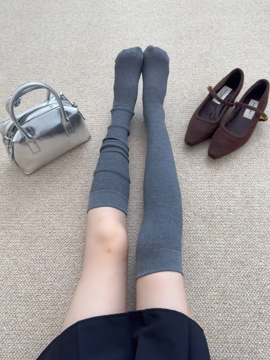好韩好显瘦的过膝袜~好适合秋冬穿啊！！