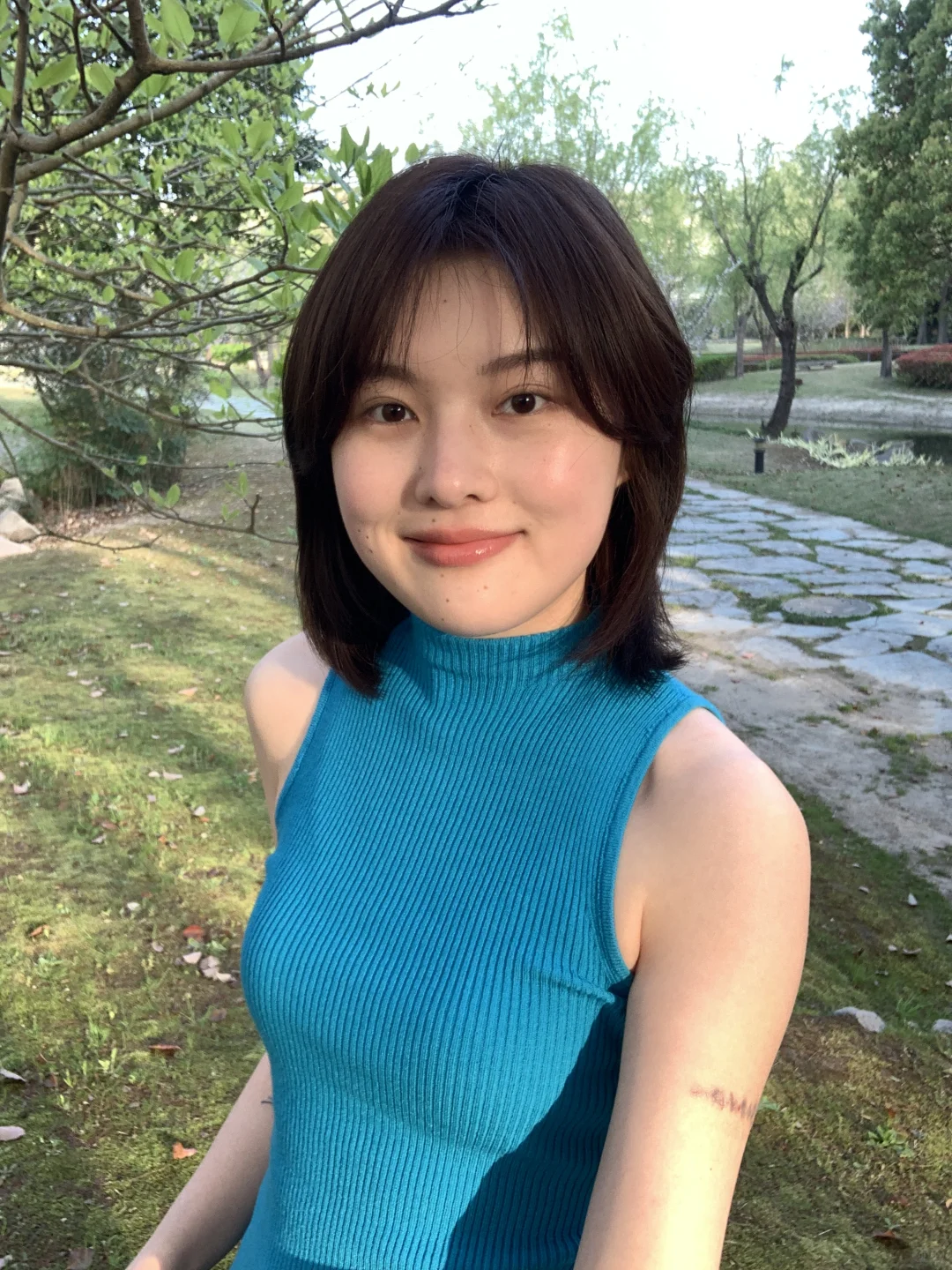 是的 我们川渝女生素颜就这样