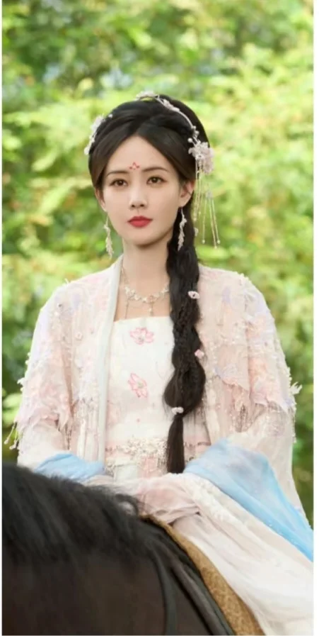 女明星古装侧麻花辫造型集合