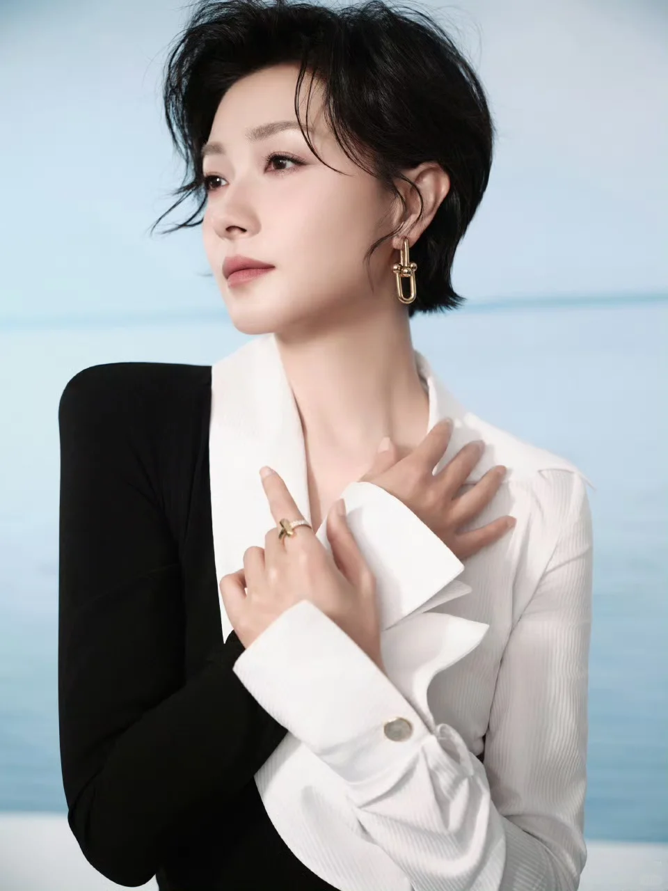 万茜：从文艺片女主到全能戏骨，以低调实力