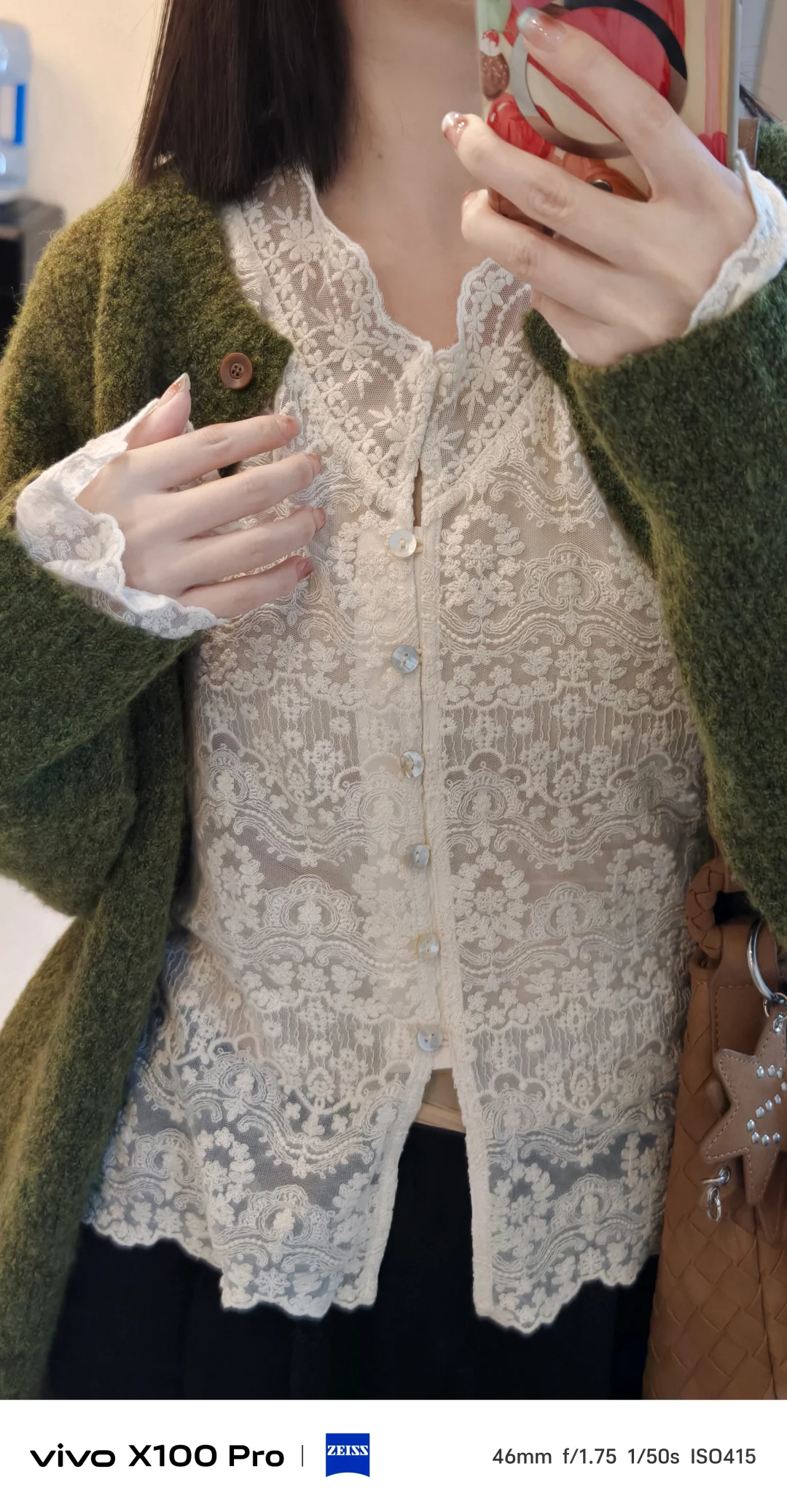 穿一上午vocal了三天！蕾丝叠穿毛衣太绝！