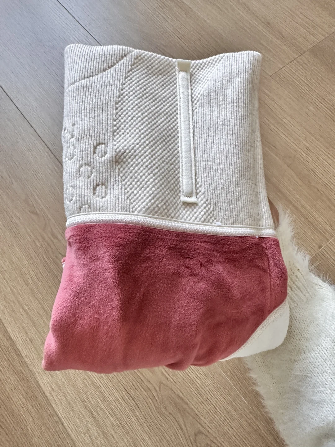 奶白色打底裤才是纯欲天花板吧！