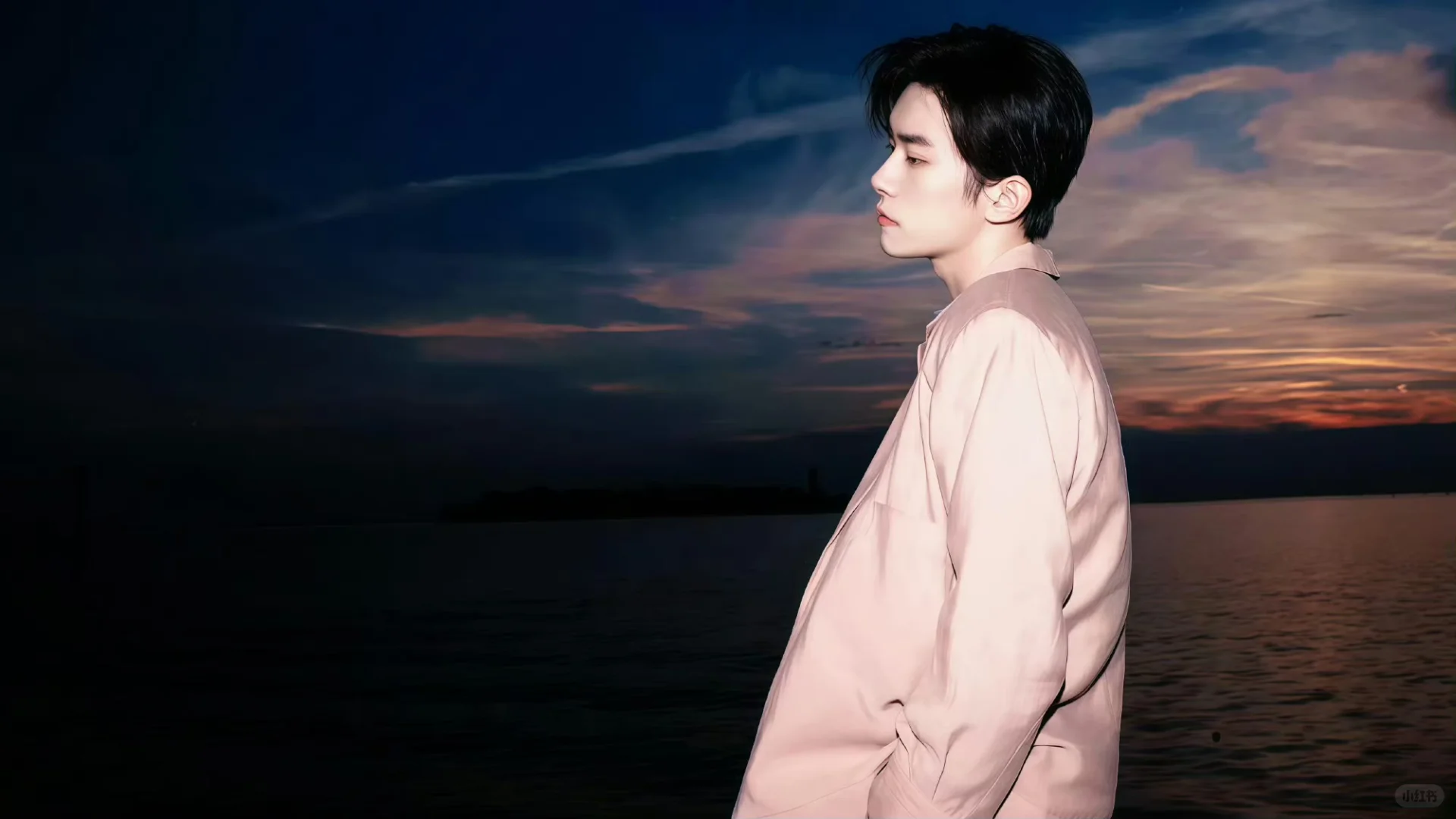 易烊千玺 iPad 电脑壁纸