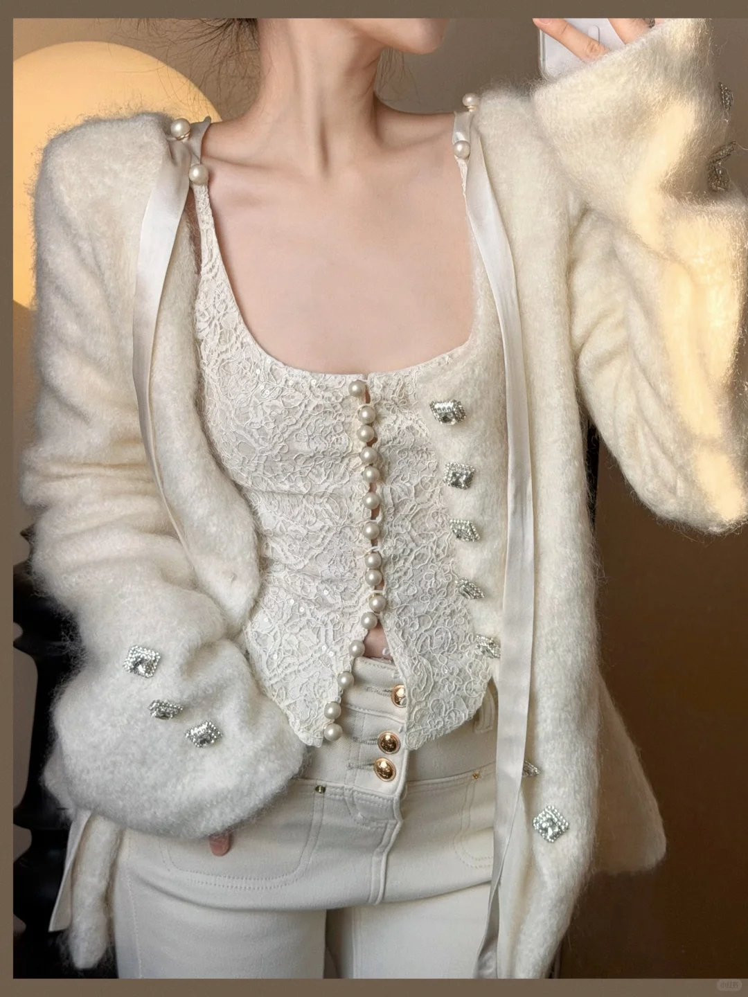 一眼就爱上的蕾丝吊带胸衣！！美的惊心动魄！