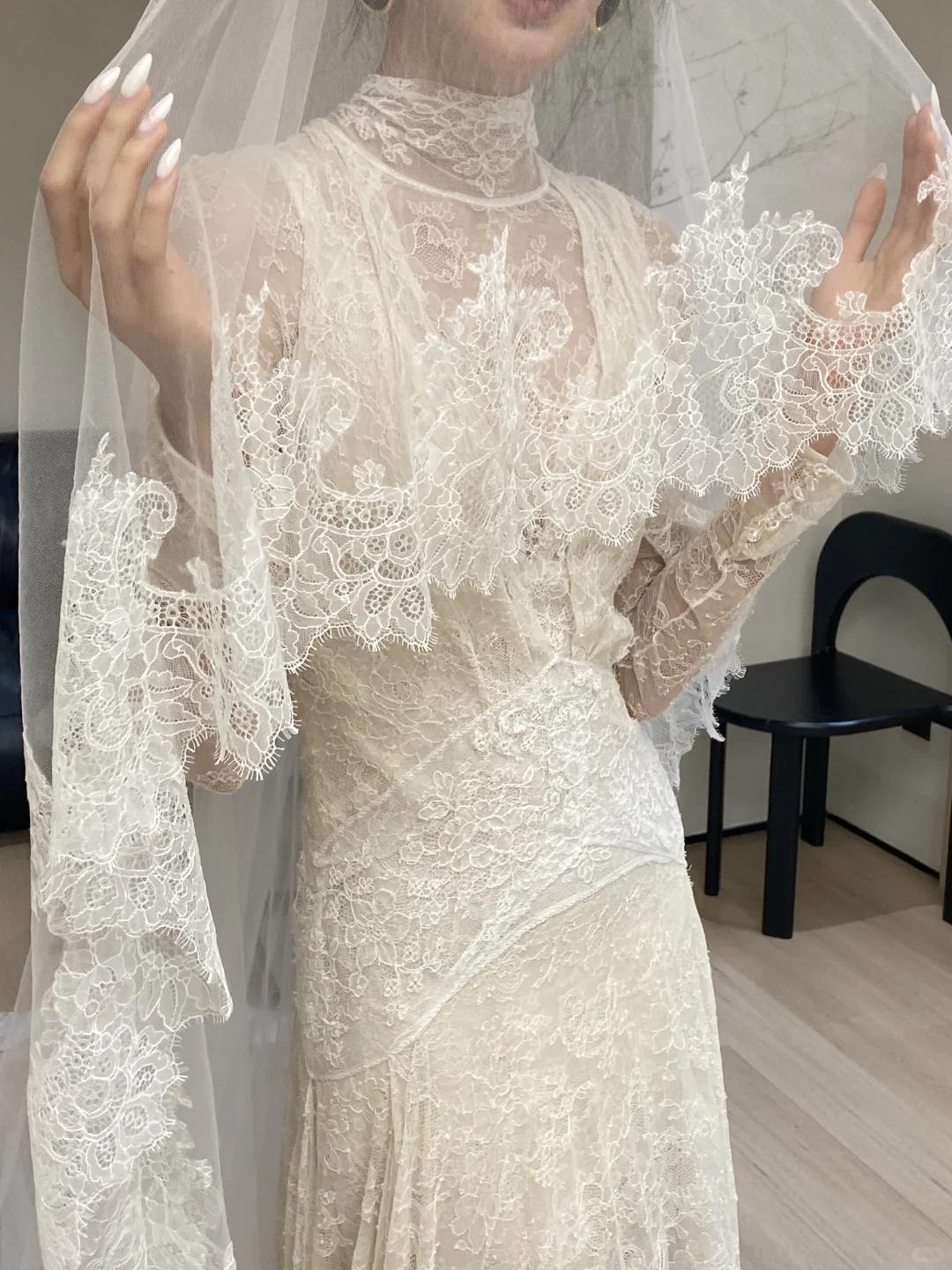 live下蕾丝的浪漫意向