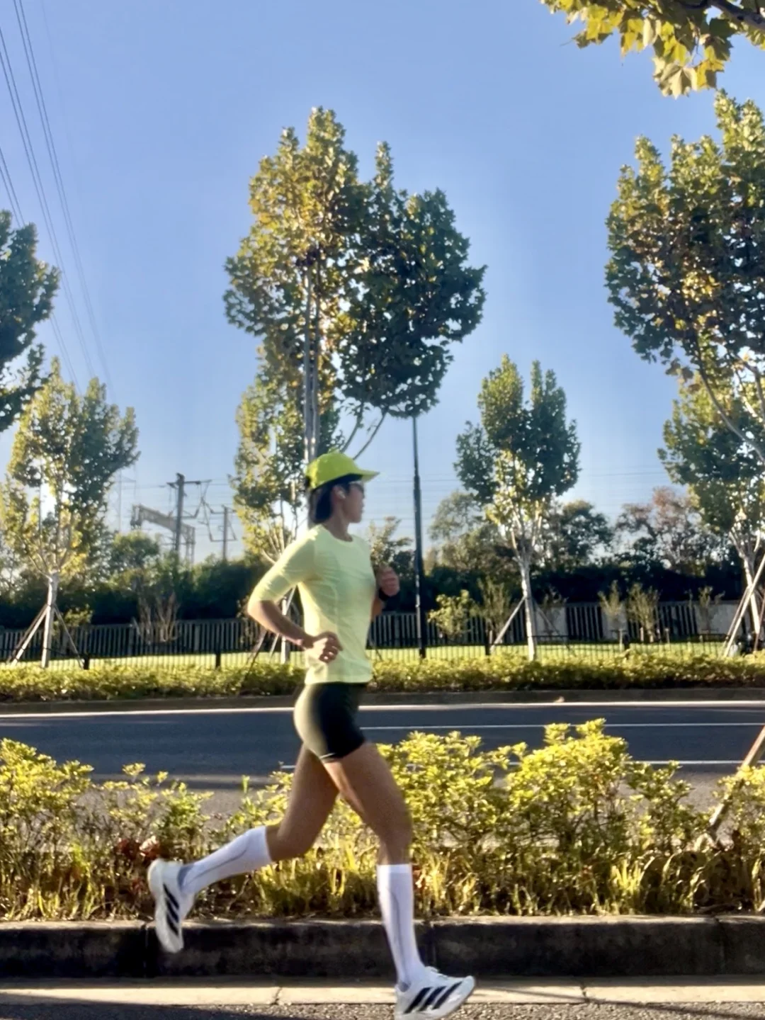 晨跑10km｜40岁坚持跑步的女人 到底有多迷人