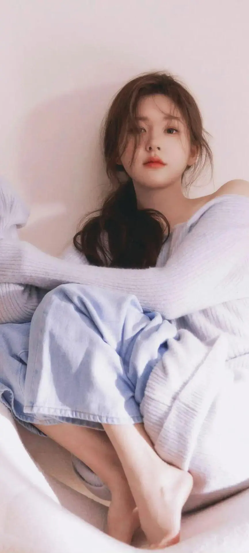 她真的好乖好美好迷人！