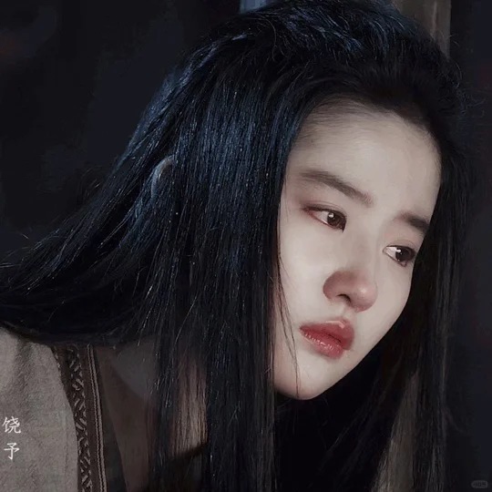 一颦一笑皆古典，刘亦菲是古装天花板吗？